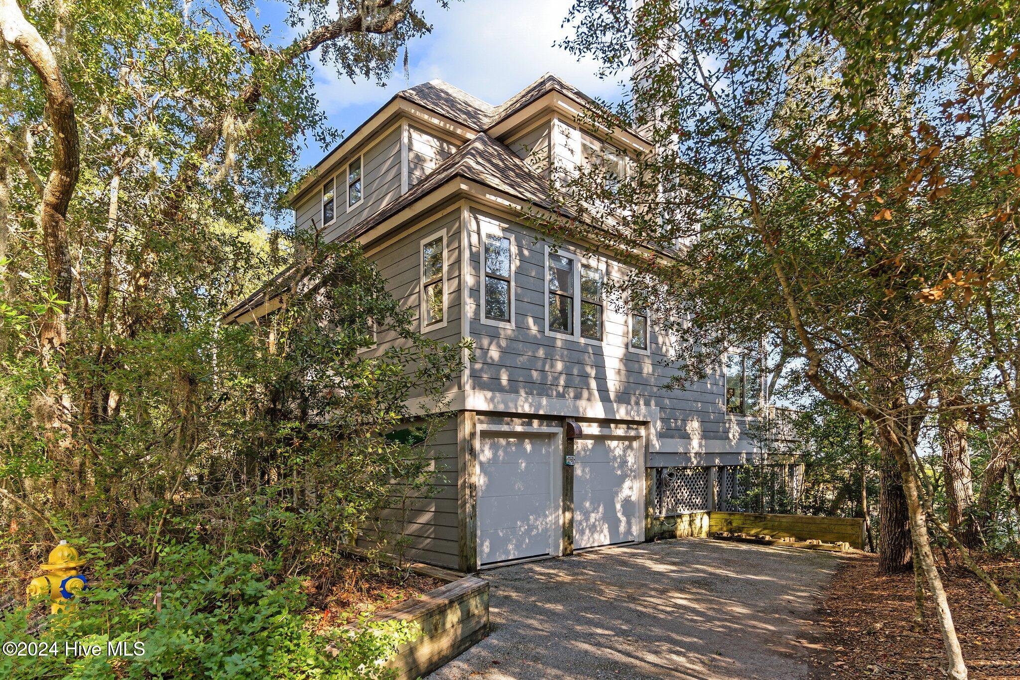 121 N Bald Head Wynd 25% Of 14 Lighthouse Landing — photo