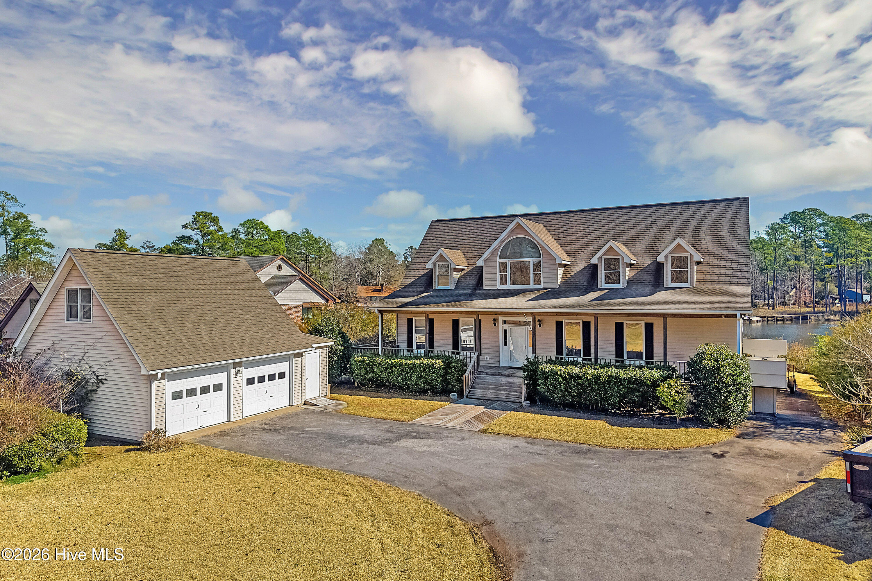 3010 Sloop Drive — photo