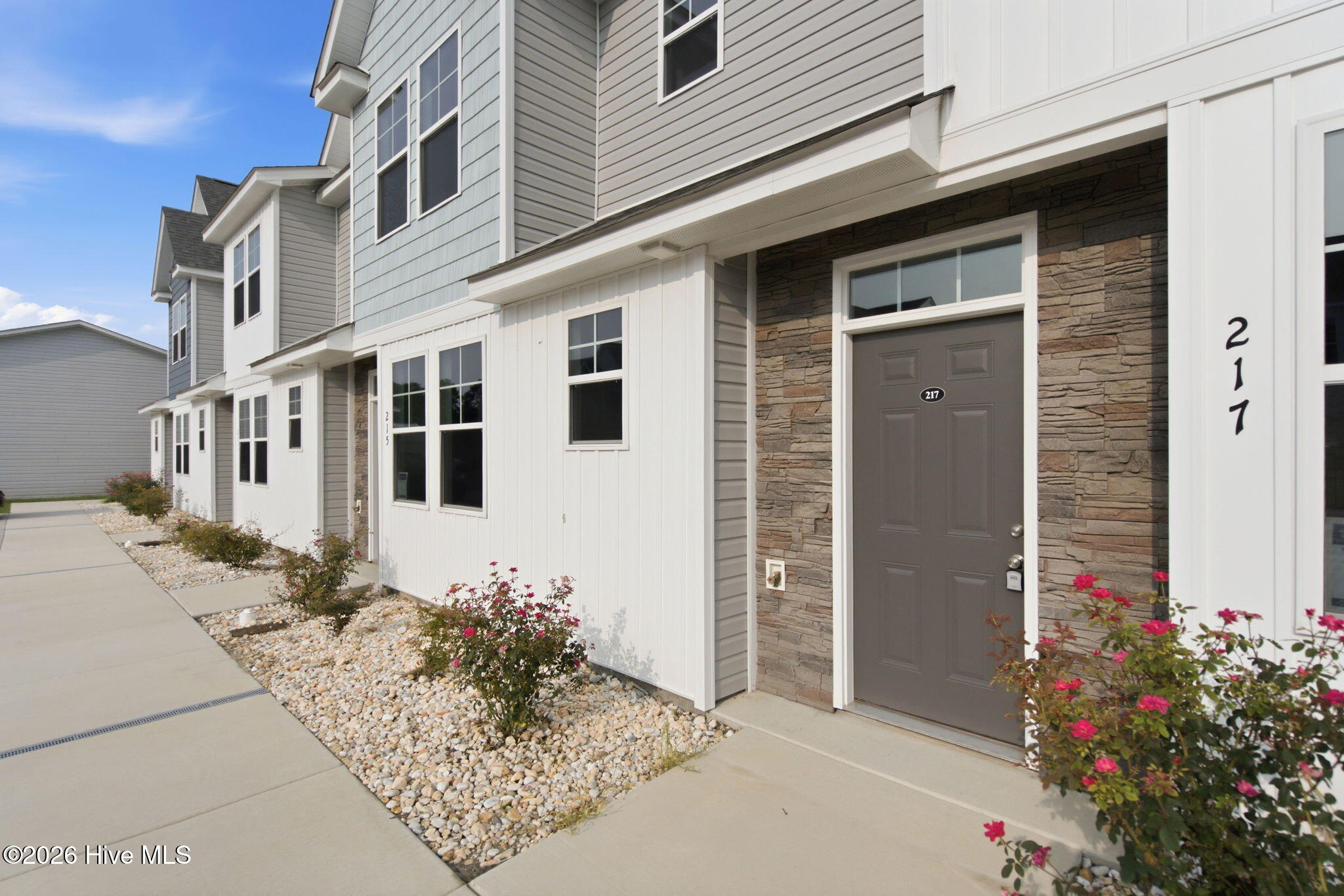 217 Sandy Cove Lane — photo