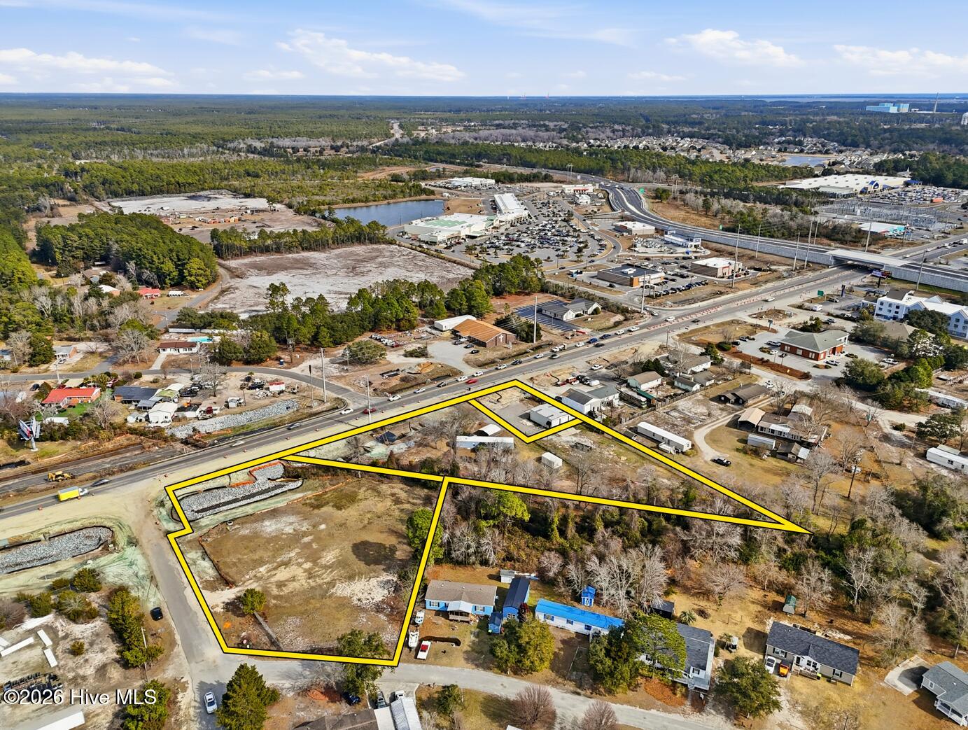 4911 Southport Supply Road SE — photo