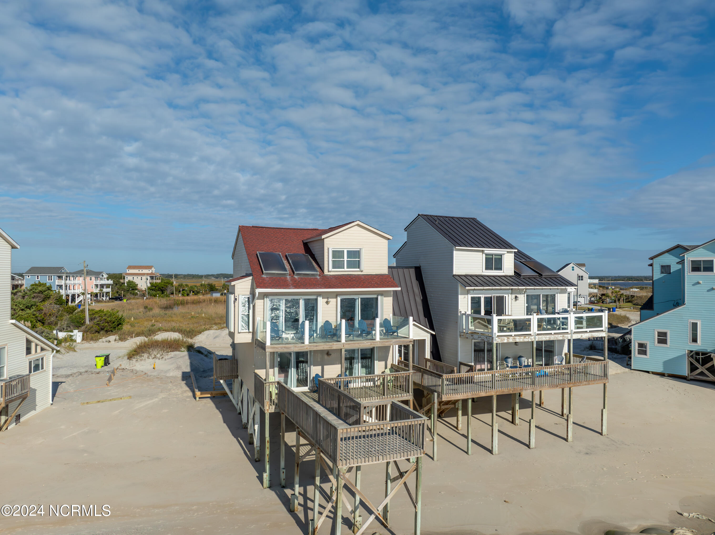 2362 New River Inlet Road — photo