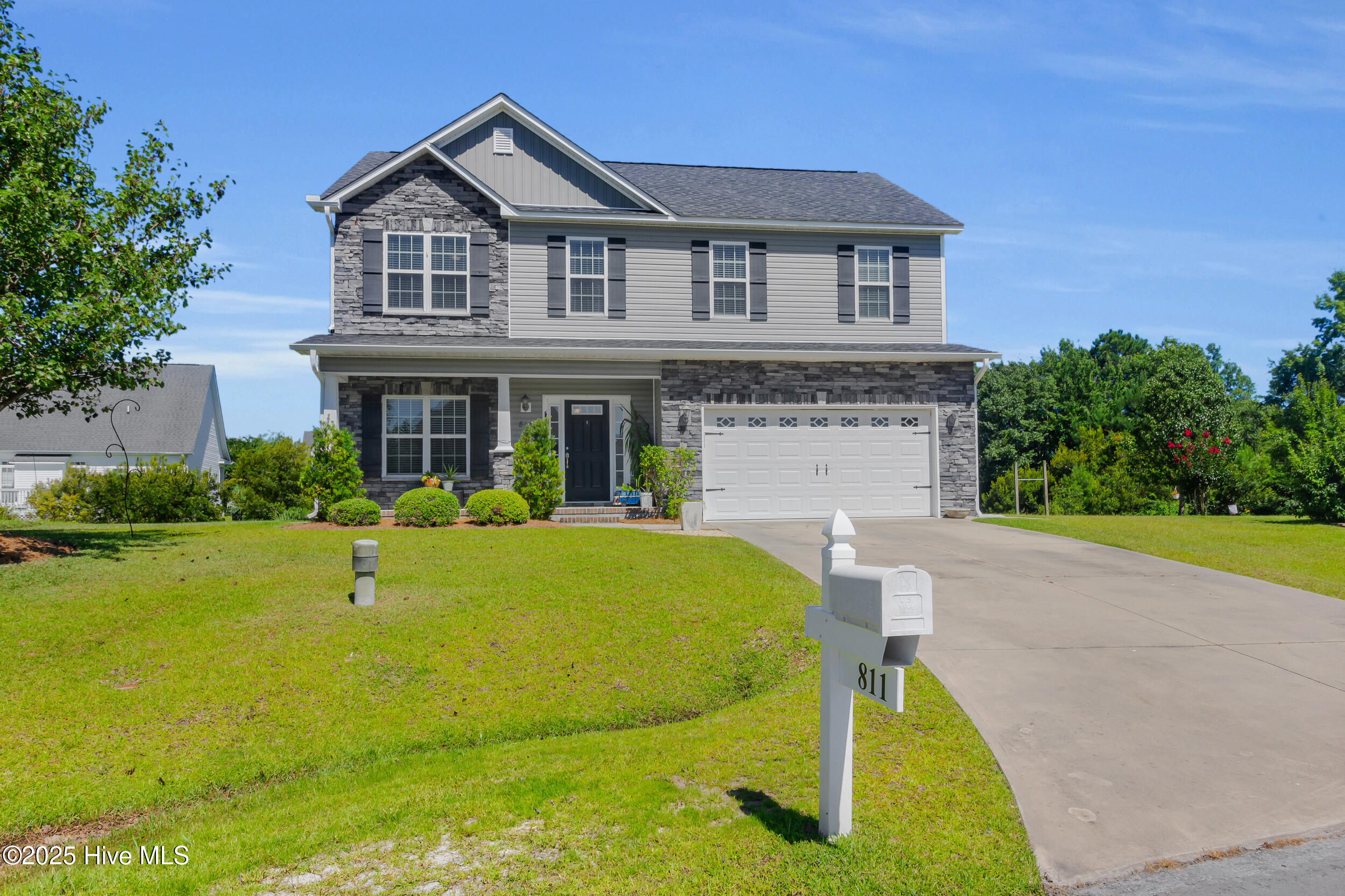 811 Sea Chaser Court — photo