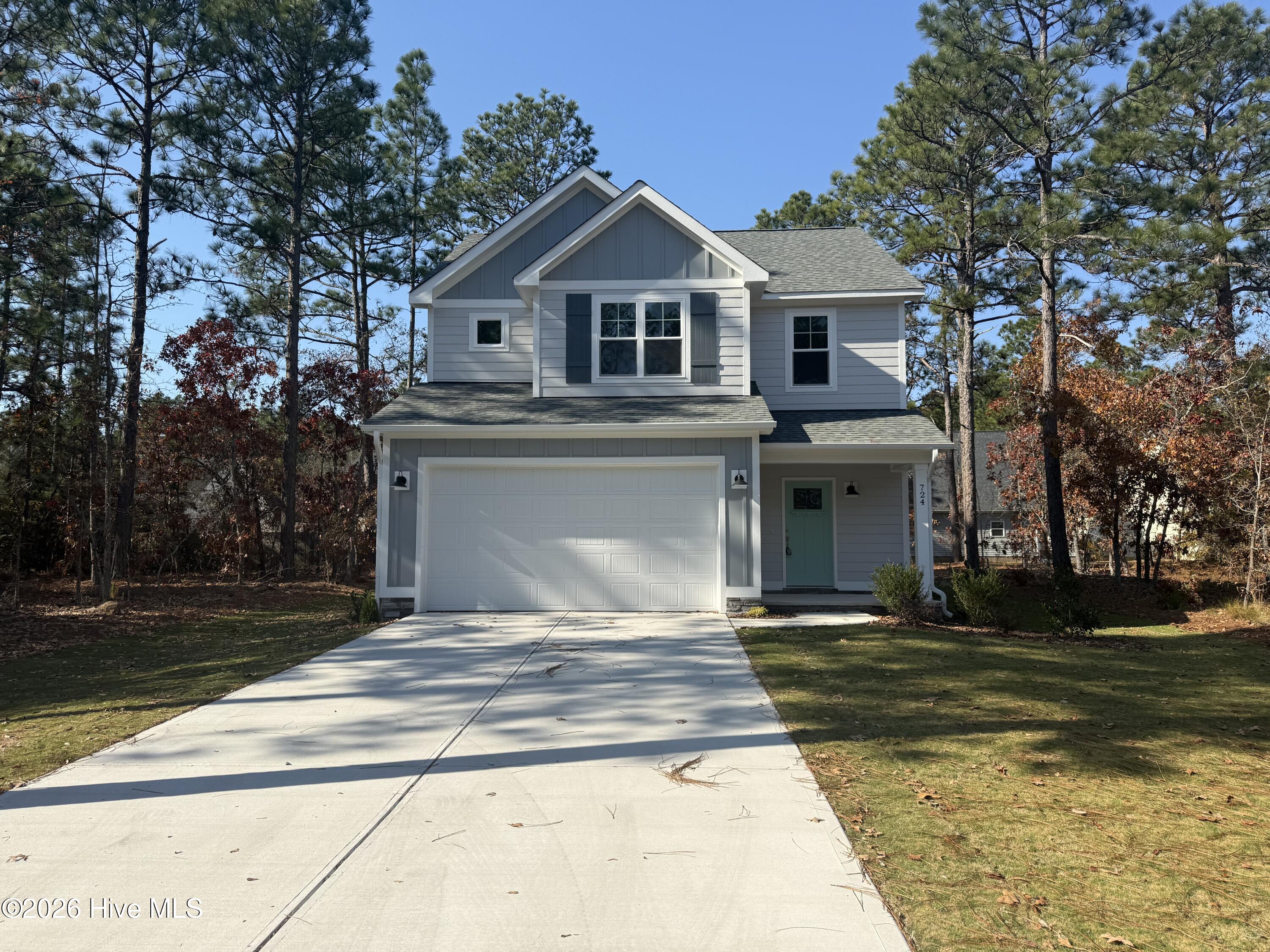 724 Blue Bird Drive — photo