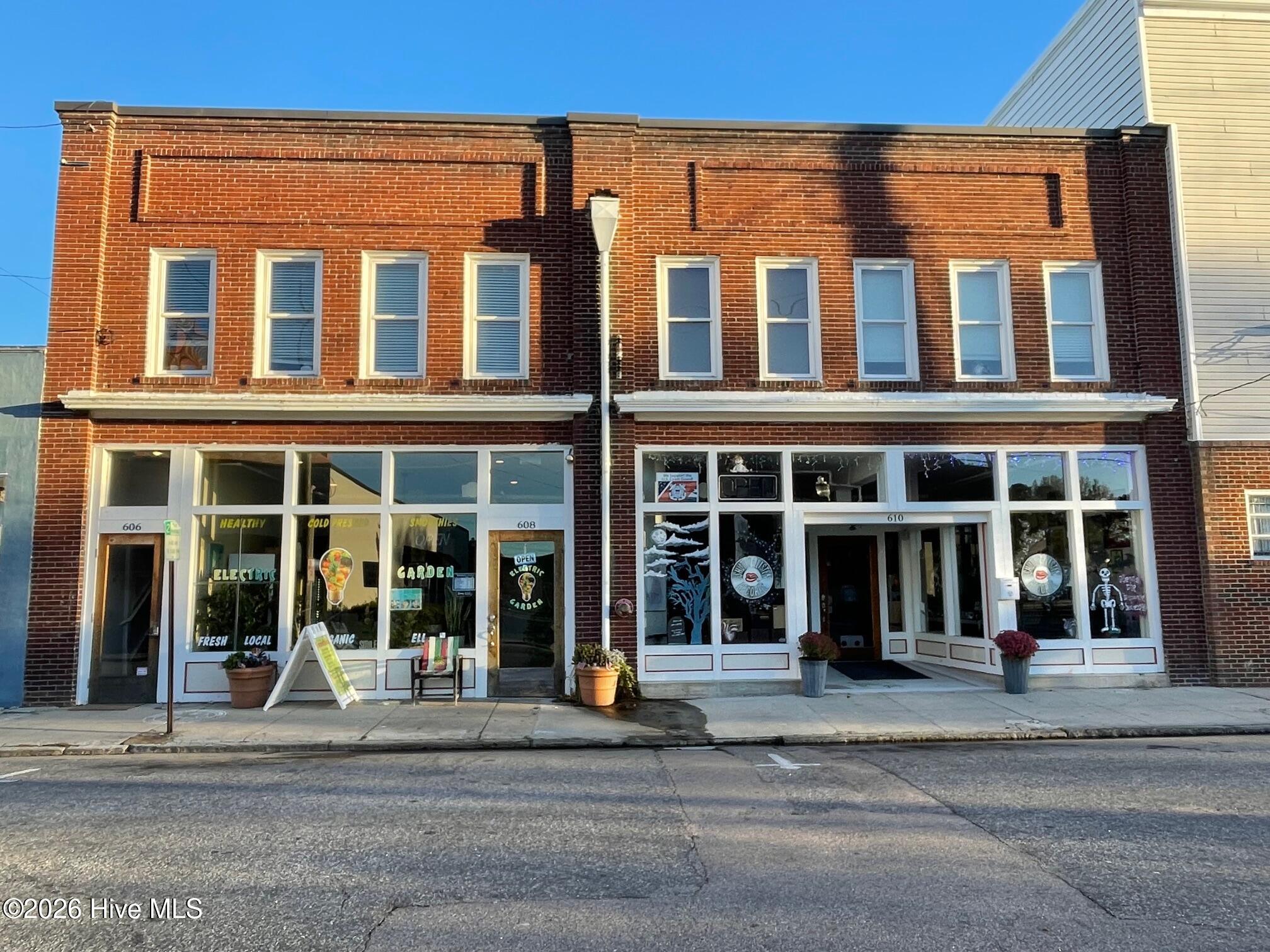 606 E Fearing Street Unit 1 — photo