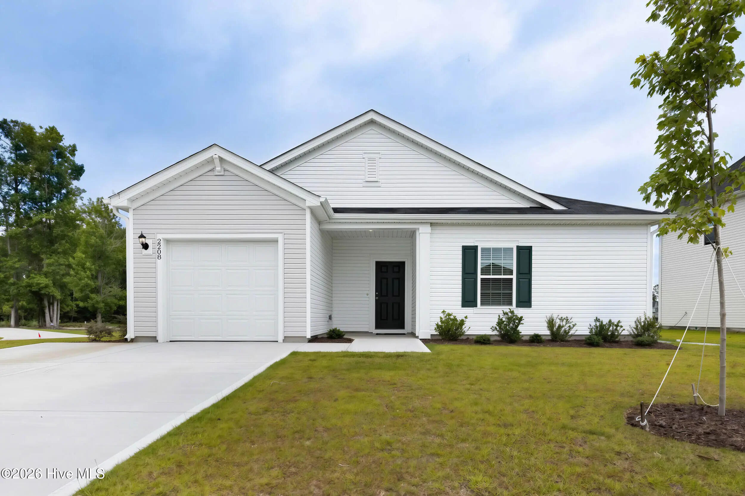 2208 Lakefront Drive SE Vantage — photo