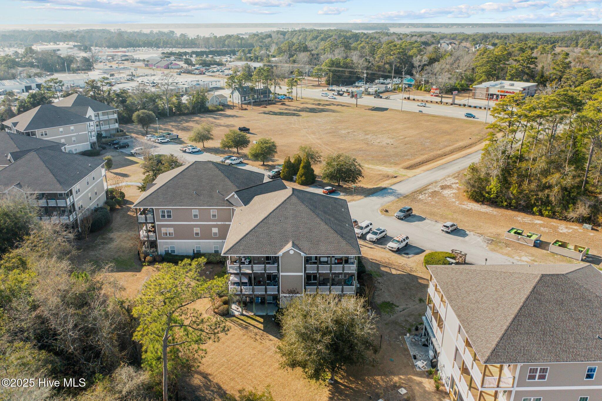300 Lighthouse Lane a-1 — photo