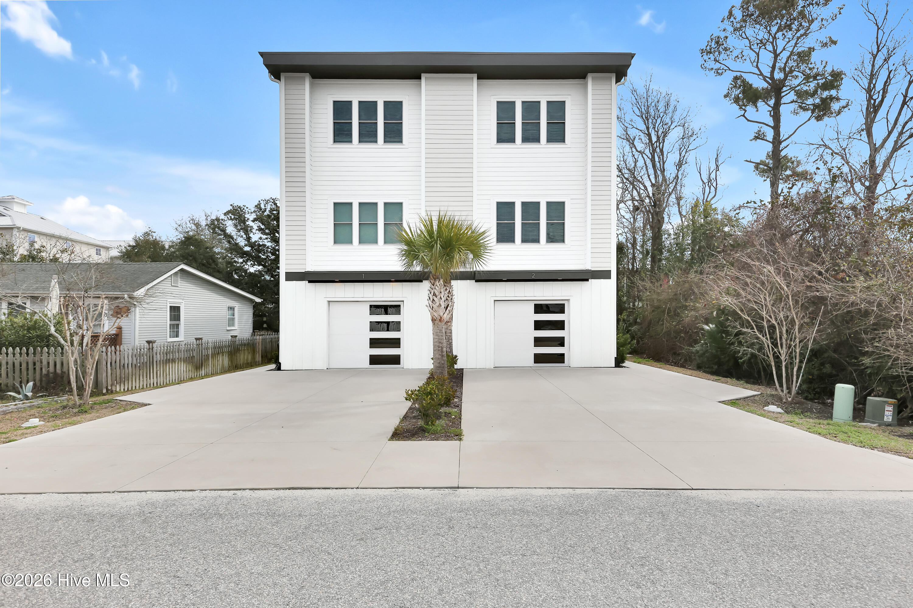 1407 Searay Lane Unit 2 — photo