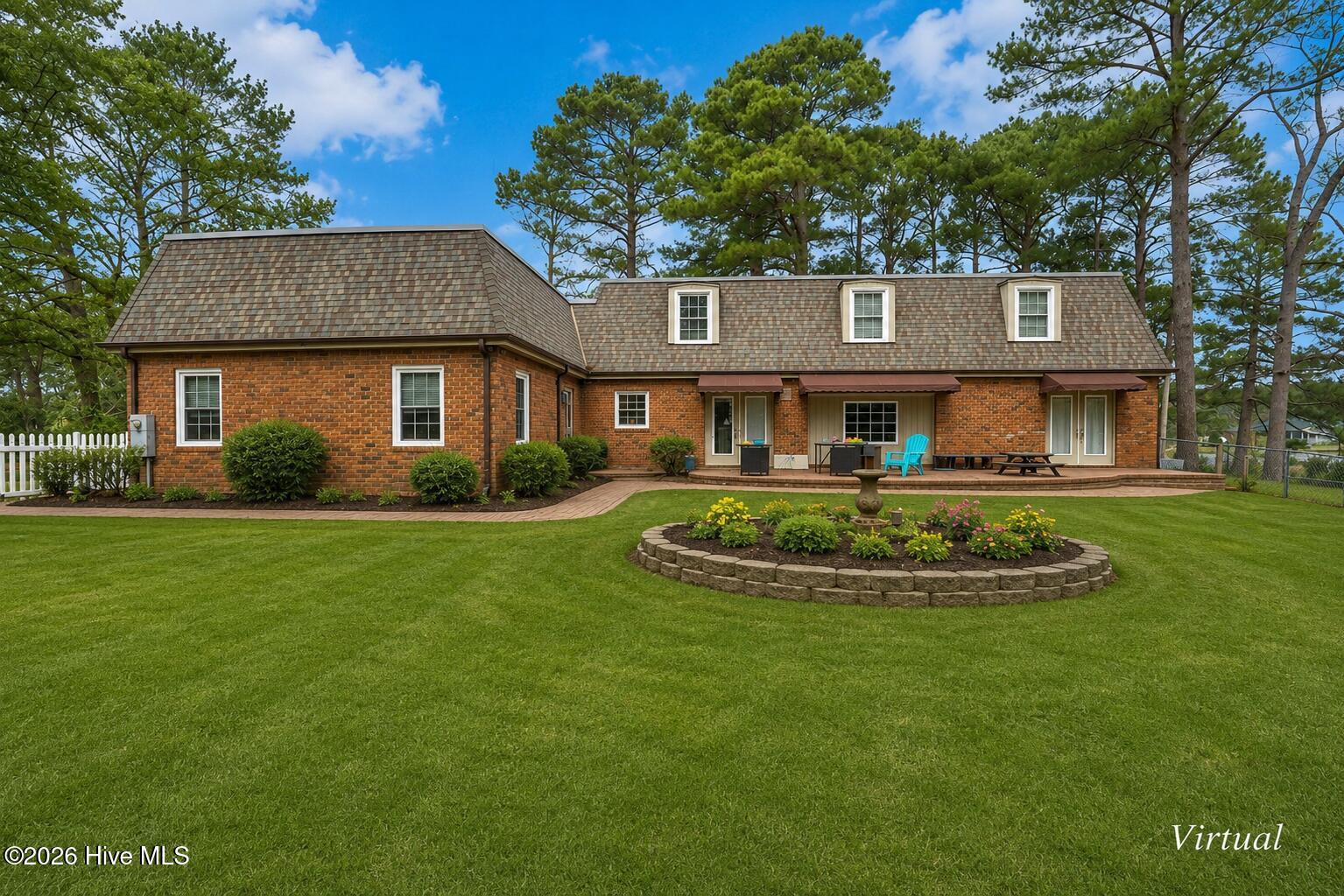 803 E Beechtree Drive — photo