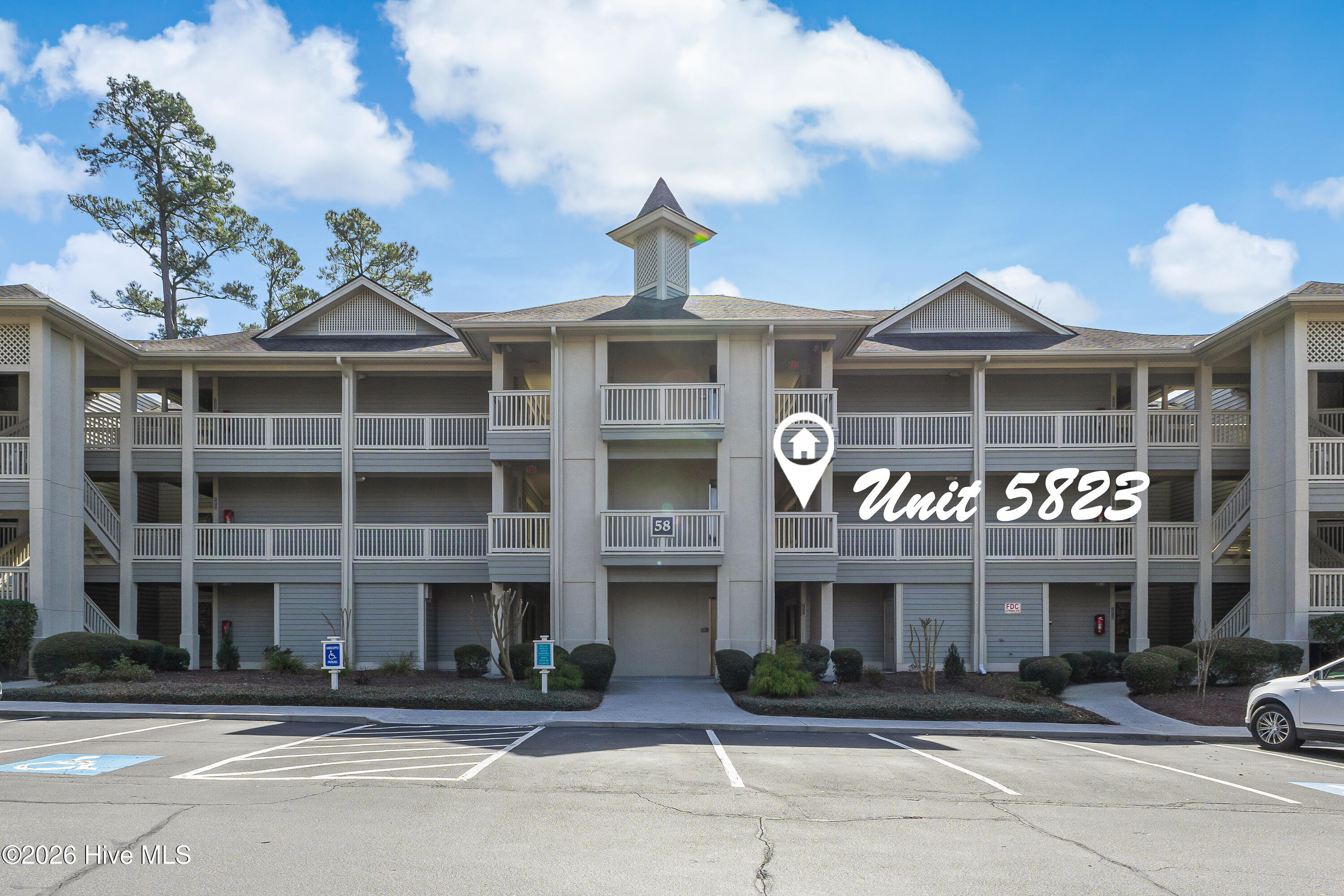 1551 Spinnaker Drive 5823 — photo