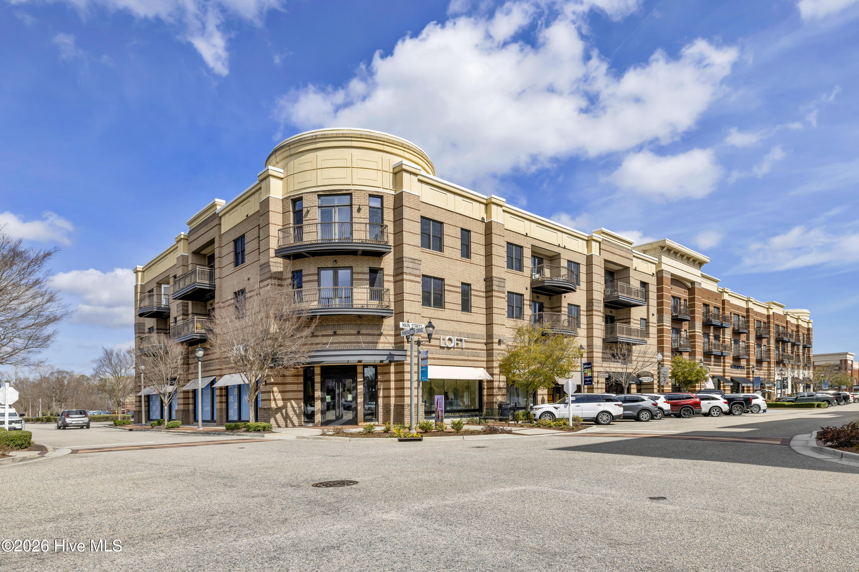 6831 Main Street Unit 323 — photo