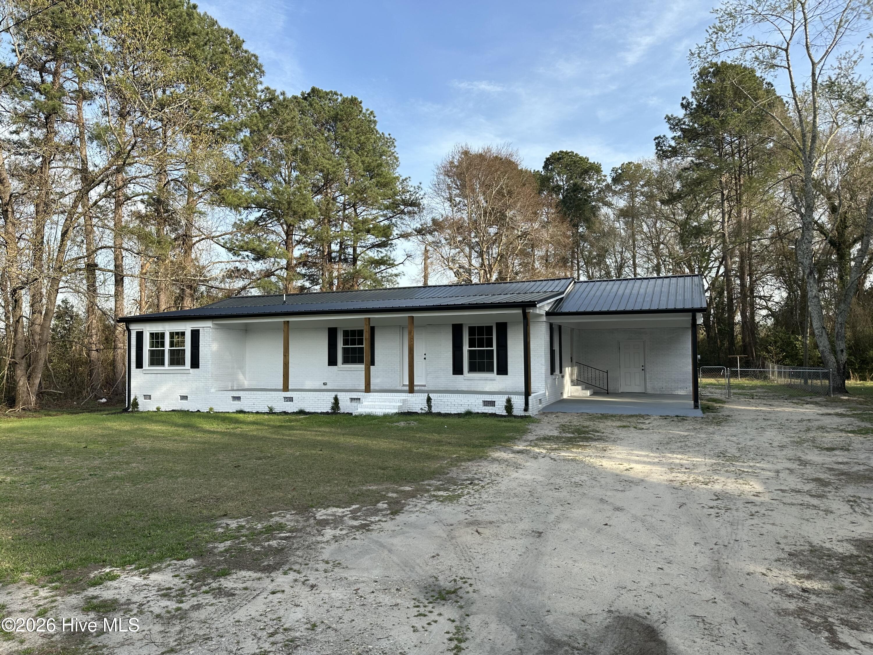 11140 Barnes Bridge Road — photo
