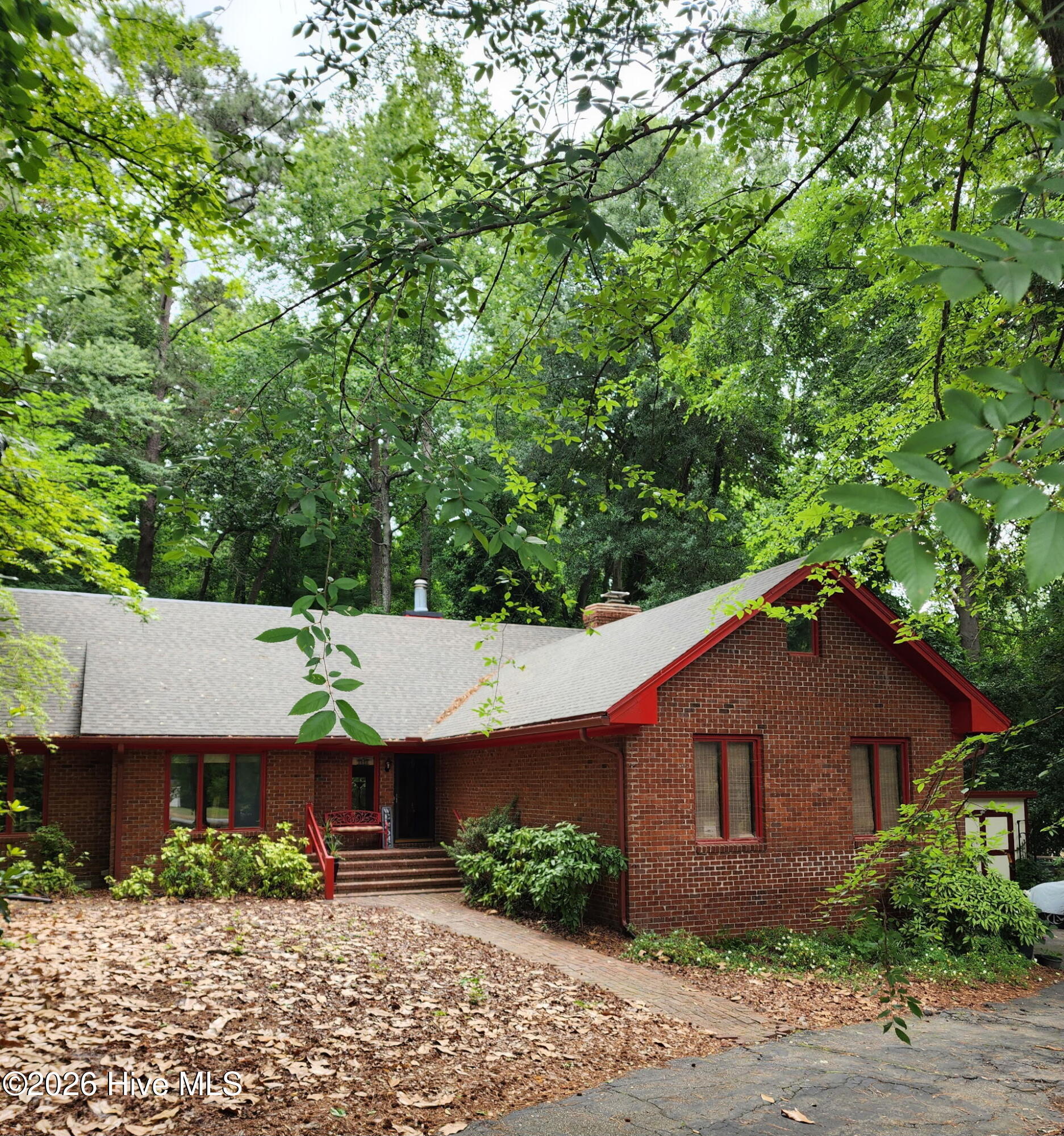 3420 Mansfield Drive — photo
