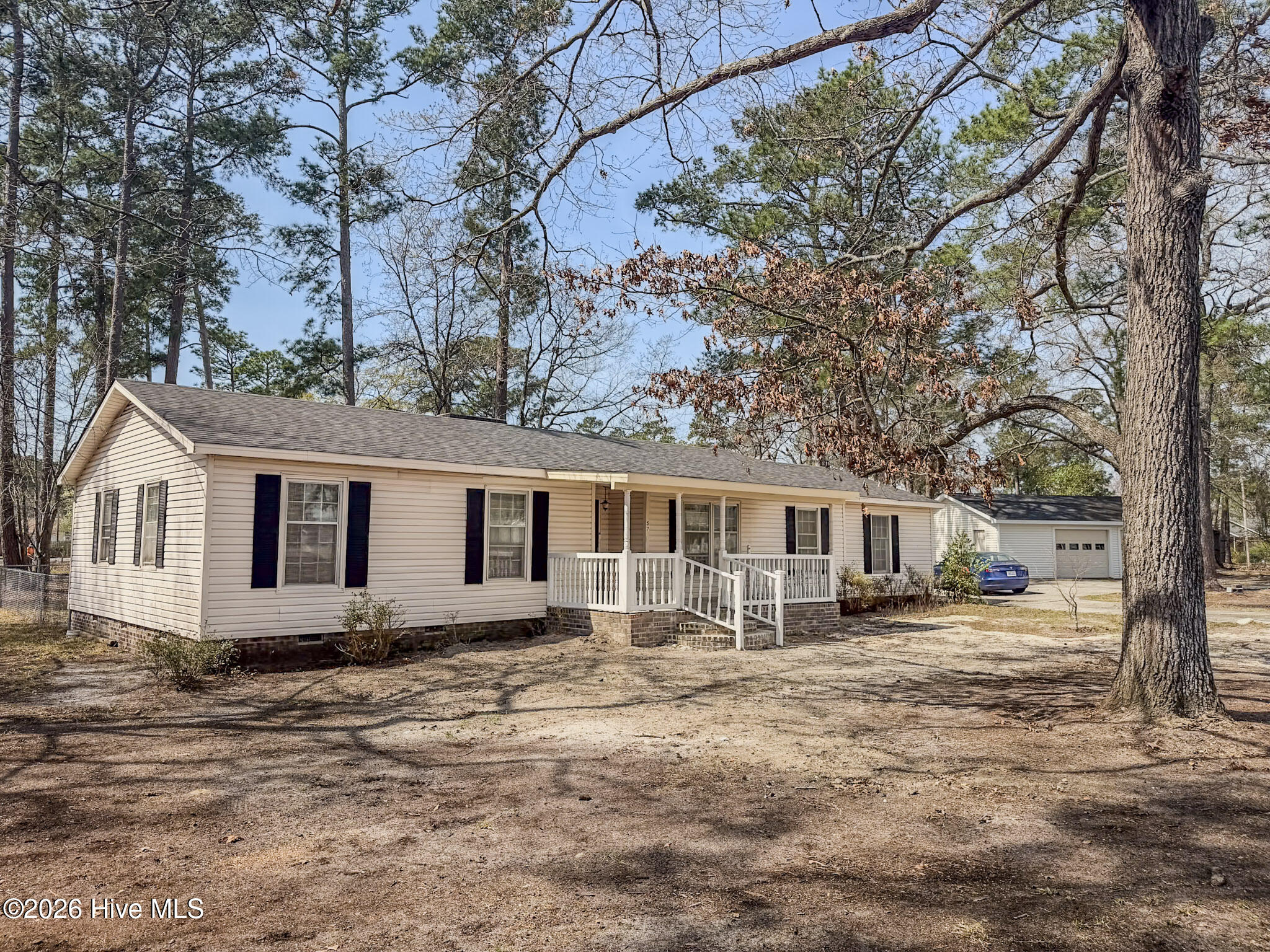 575 Veterans Road — photo