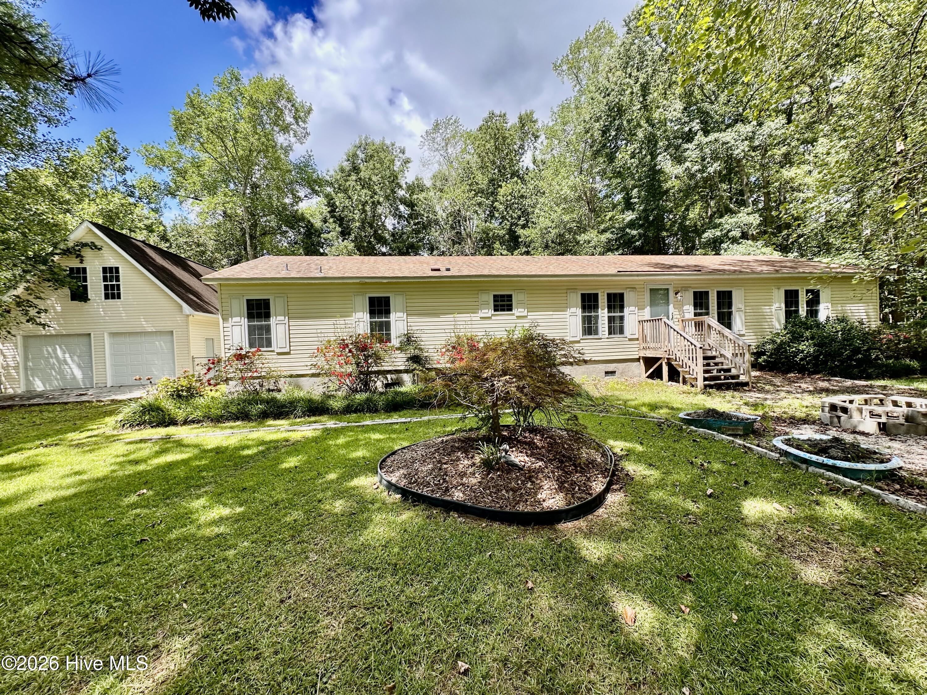 209 Old Ironsides Road — photo