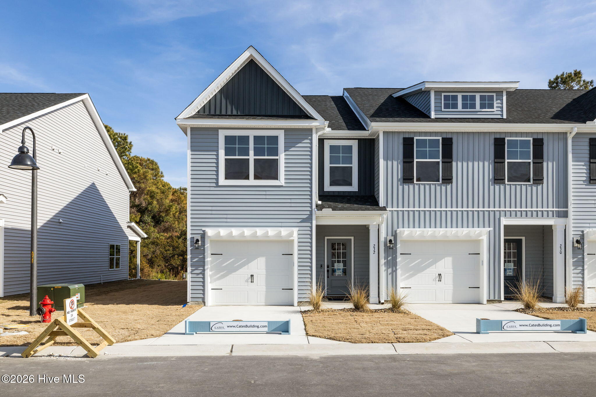 232 Cline Way 129 — photo