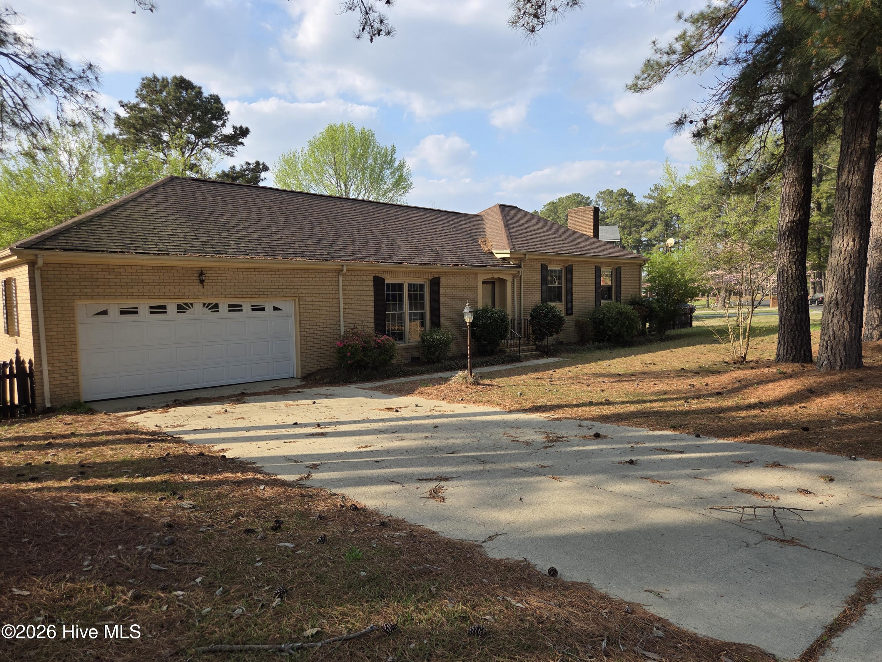 802 Eagle Road — photo