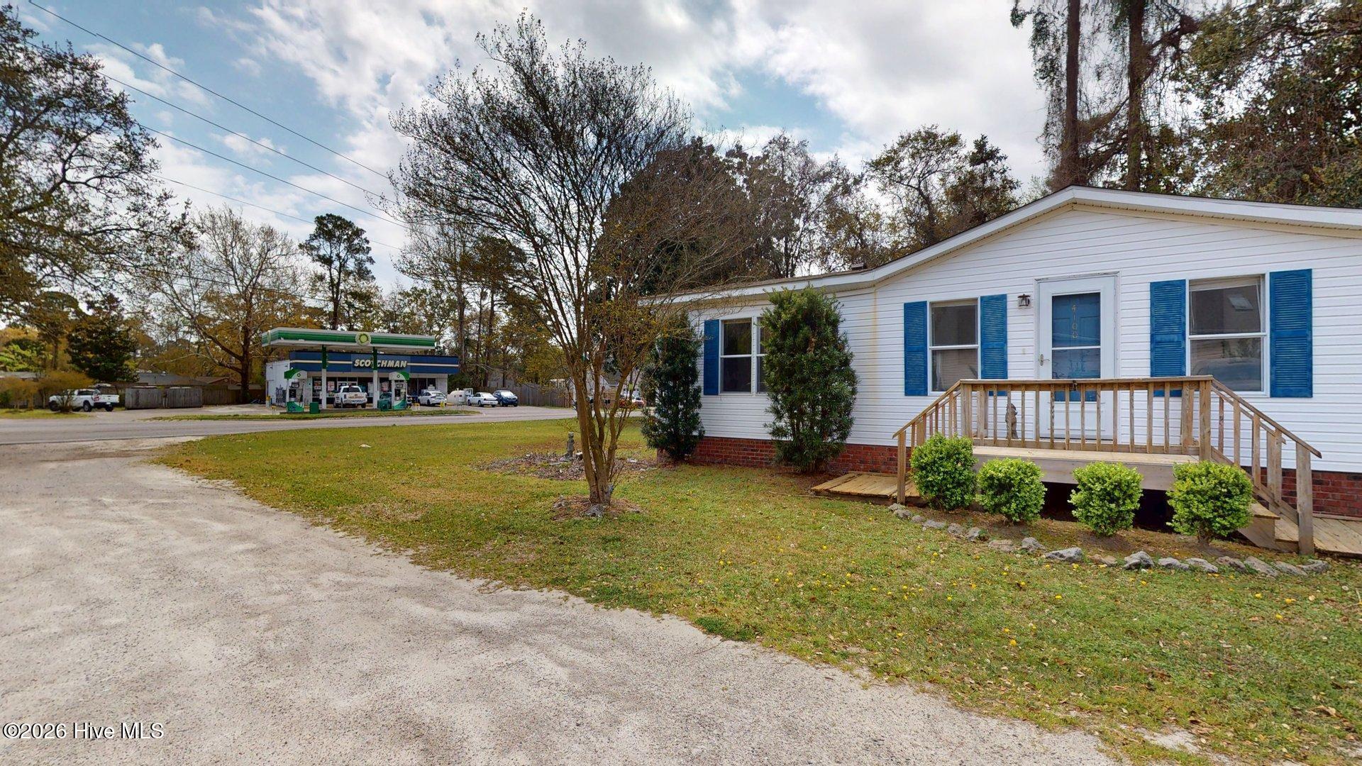 4100 Masonboro Loop Road — photo