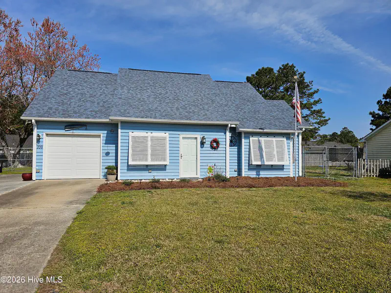 709 Windy Trail — photo