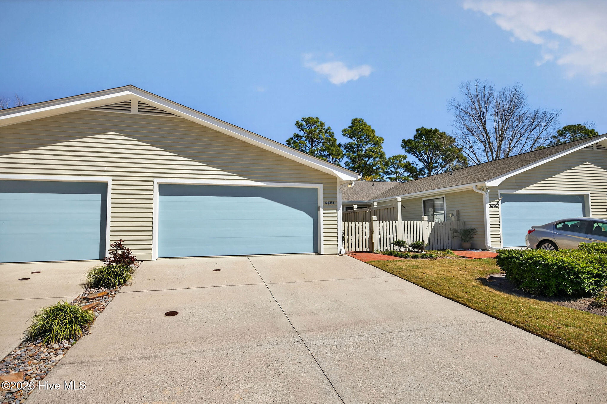6204 Inland Greens Drive — photo