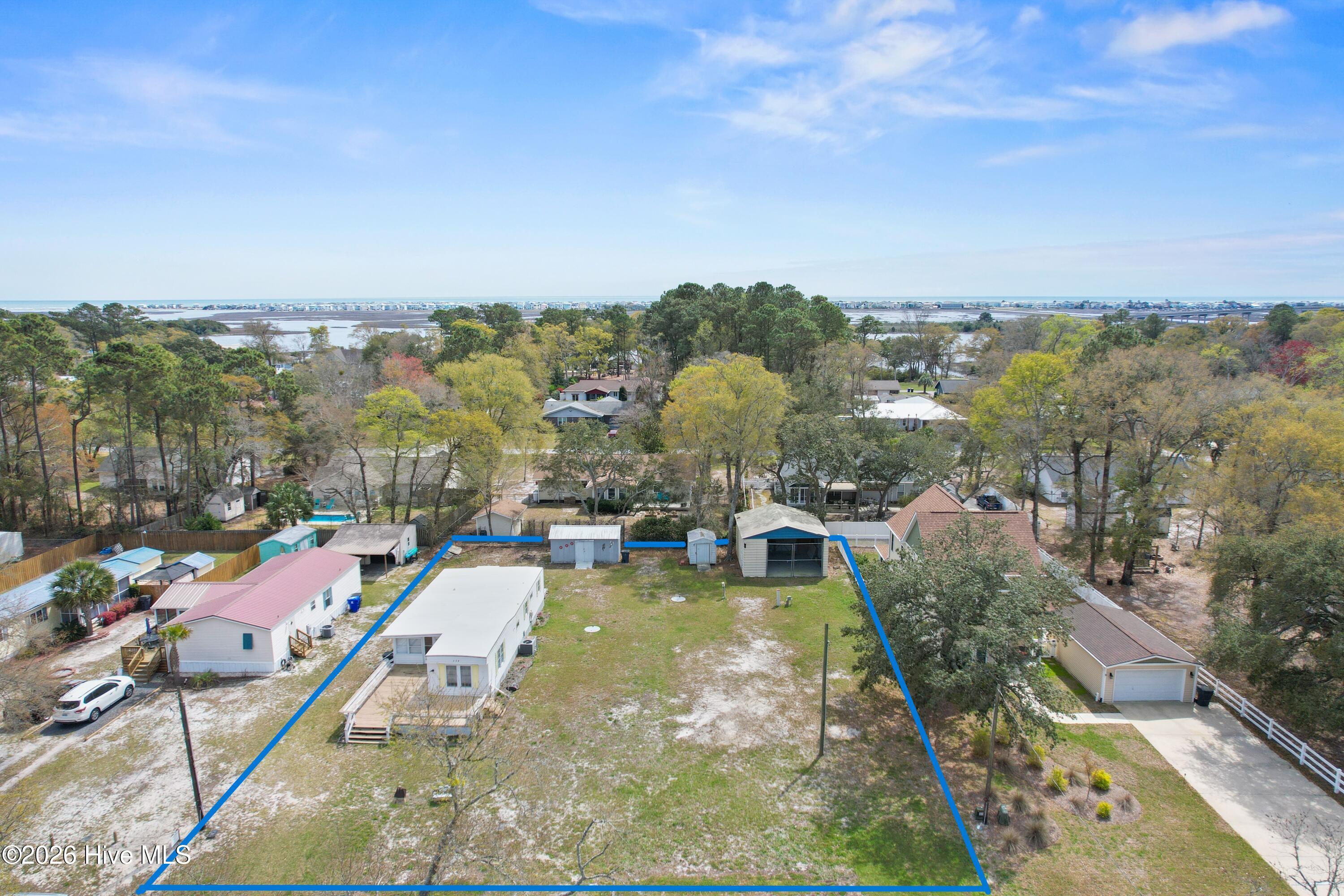218 & 220 Magnolia Drive — photo