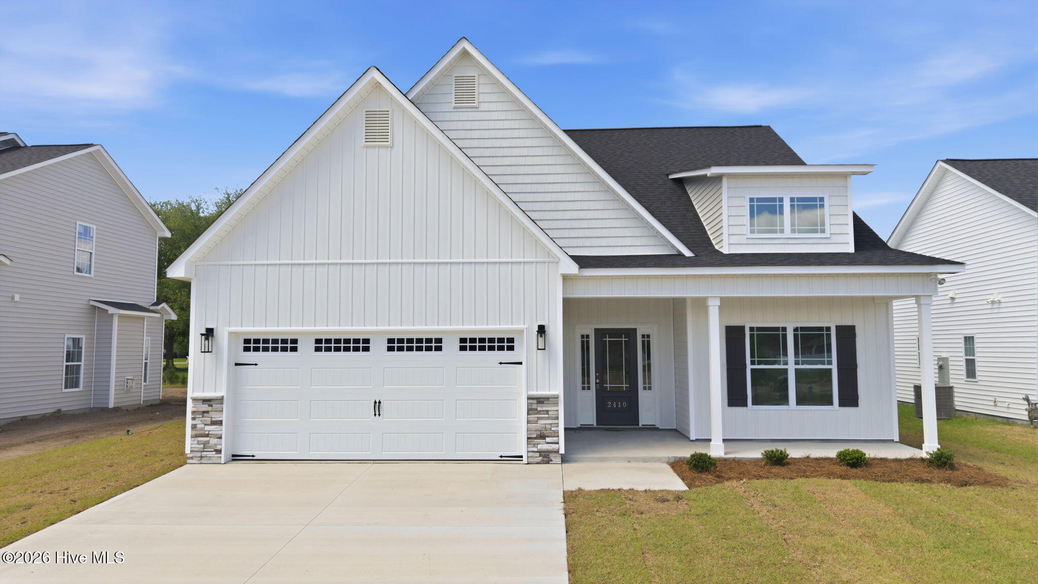 2410 Great Laurel Court — photo