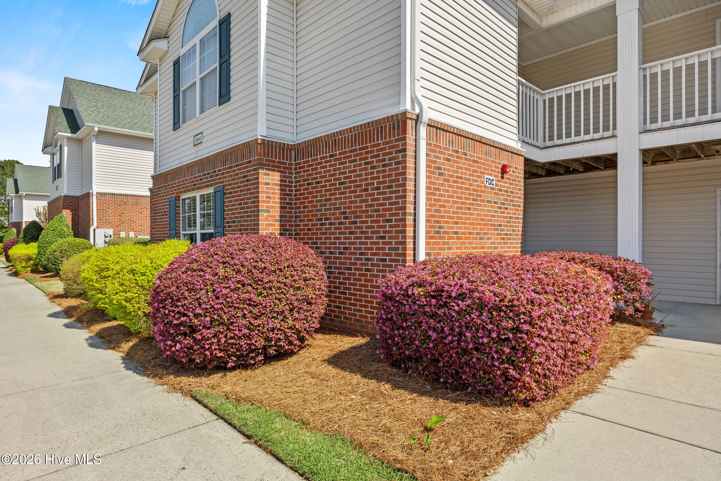 1604 Willoughby Park Court Unit 1 — photo