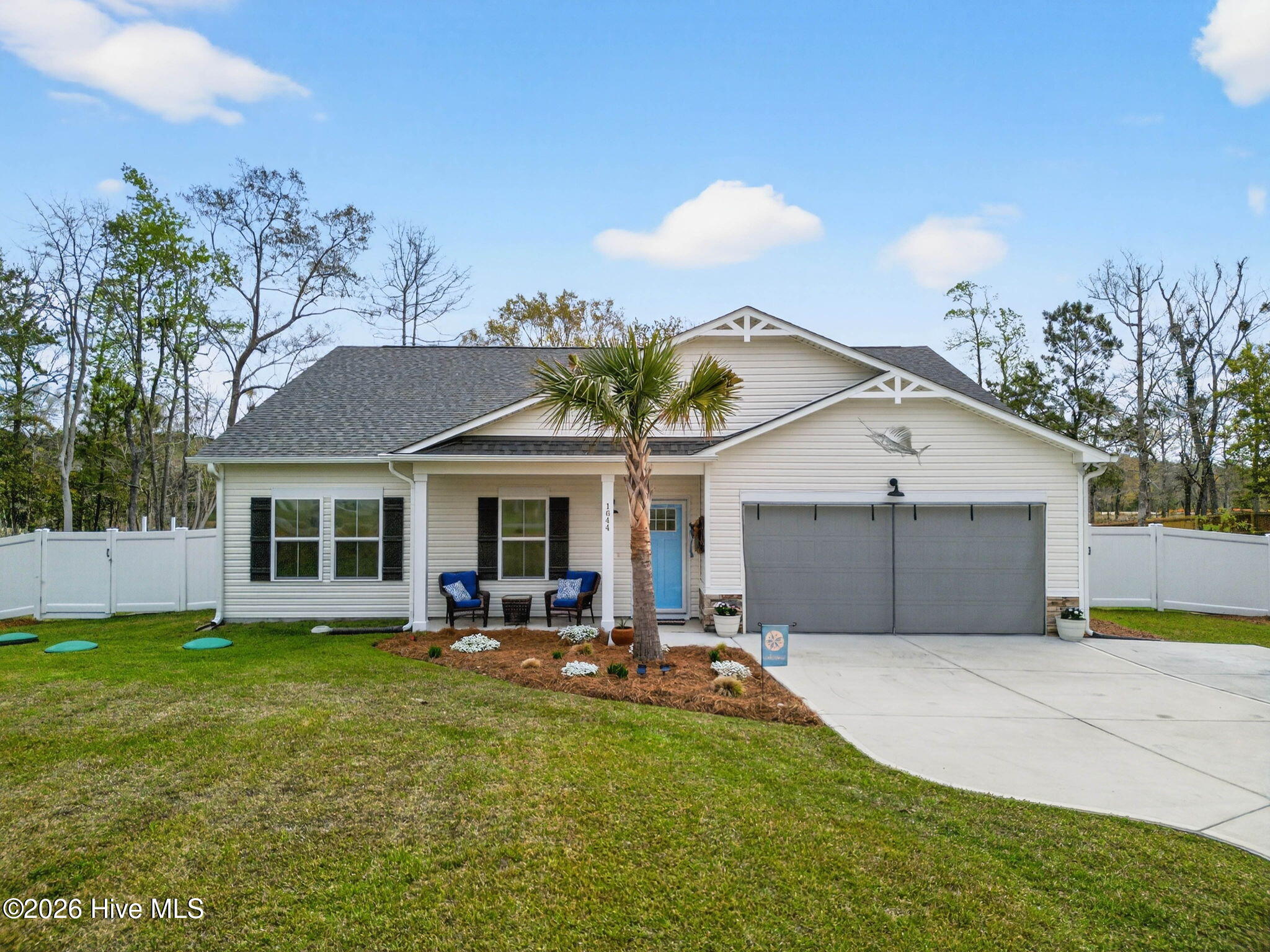 1644 Star Cross Drive SW — photo