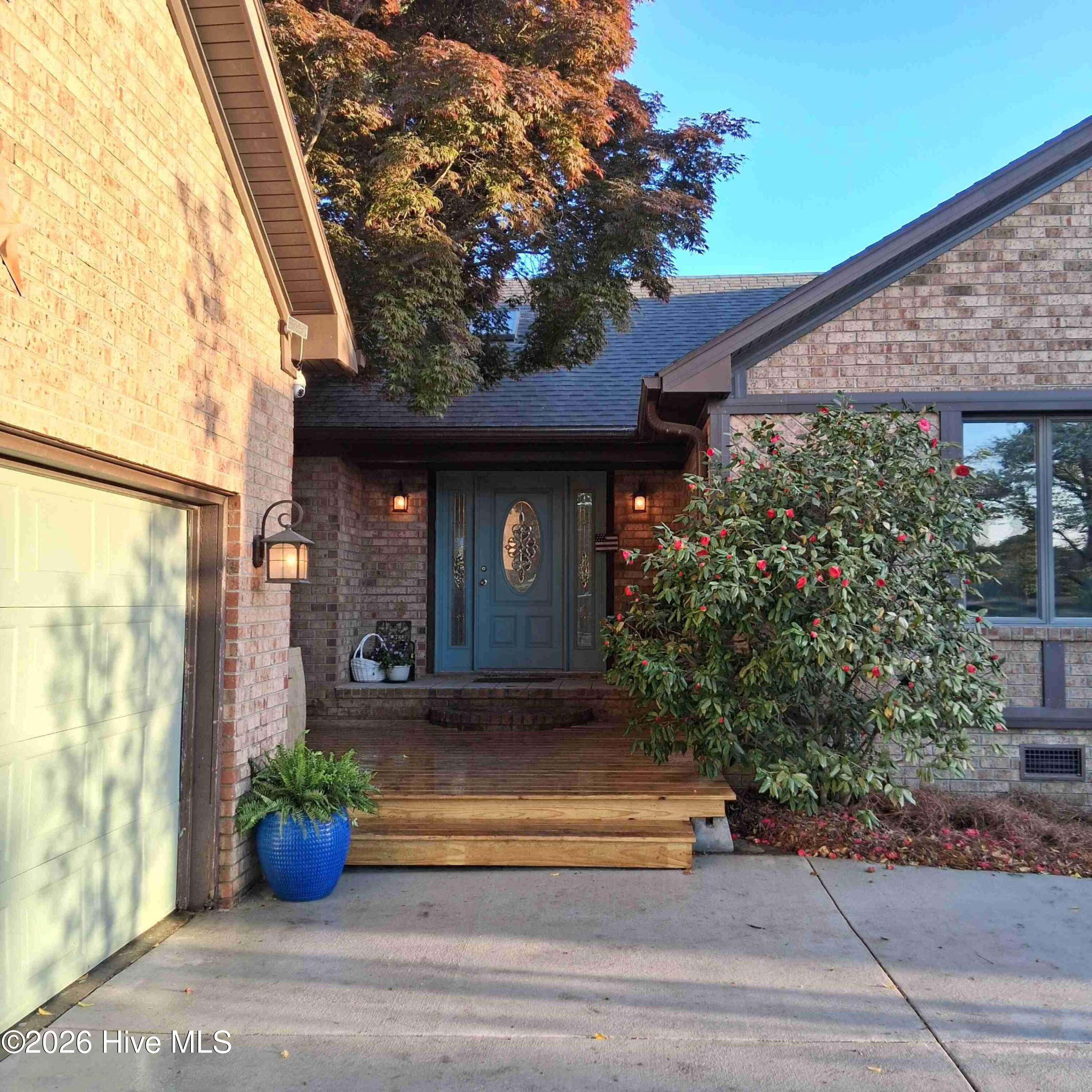 824 Pelican Drive — photo