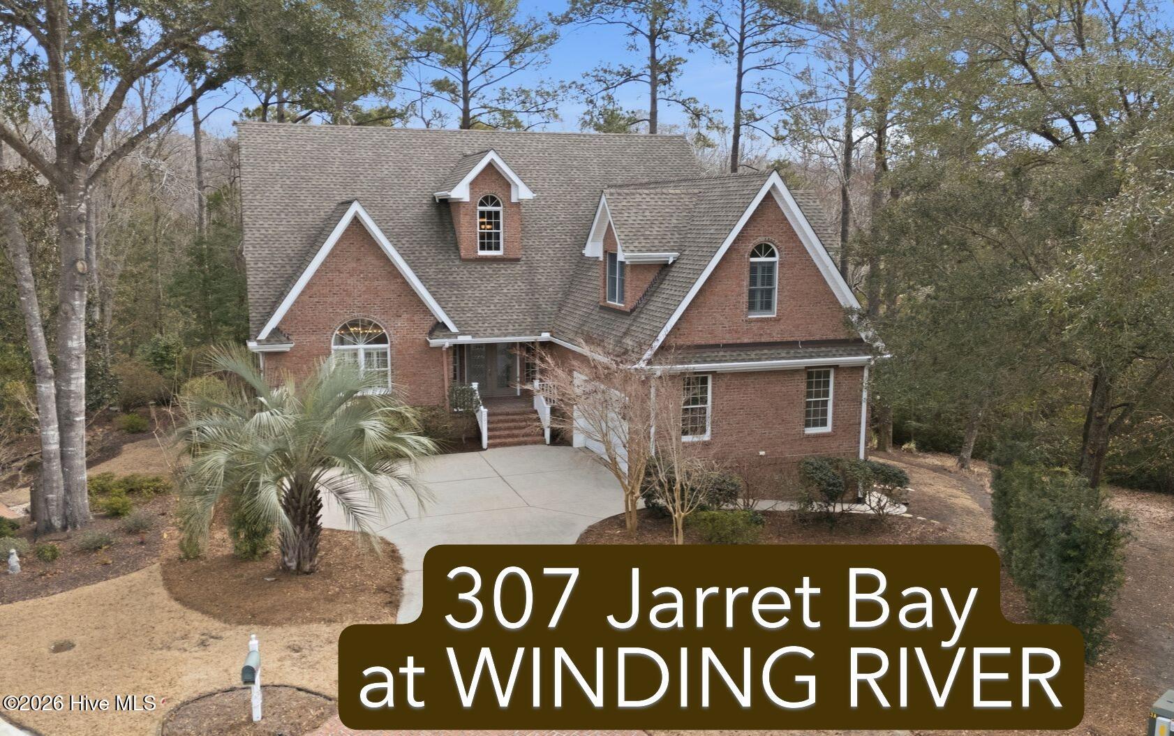 307 Jarret Bay Court SE — photo