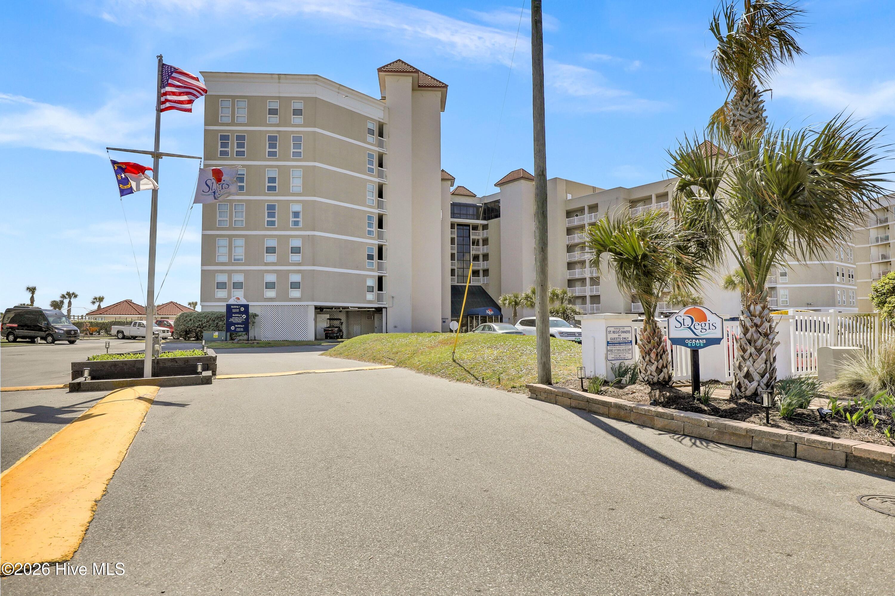 2000 New River Inlet Road 1214 — photo