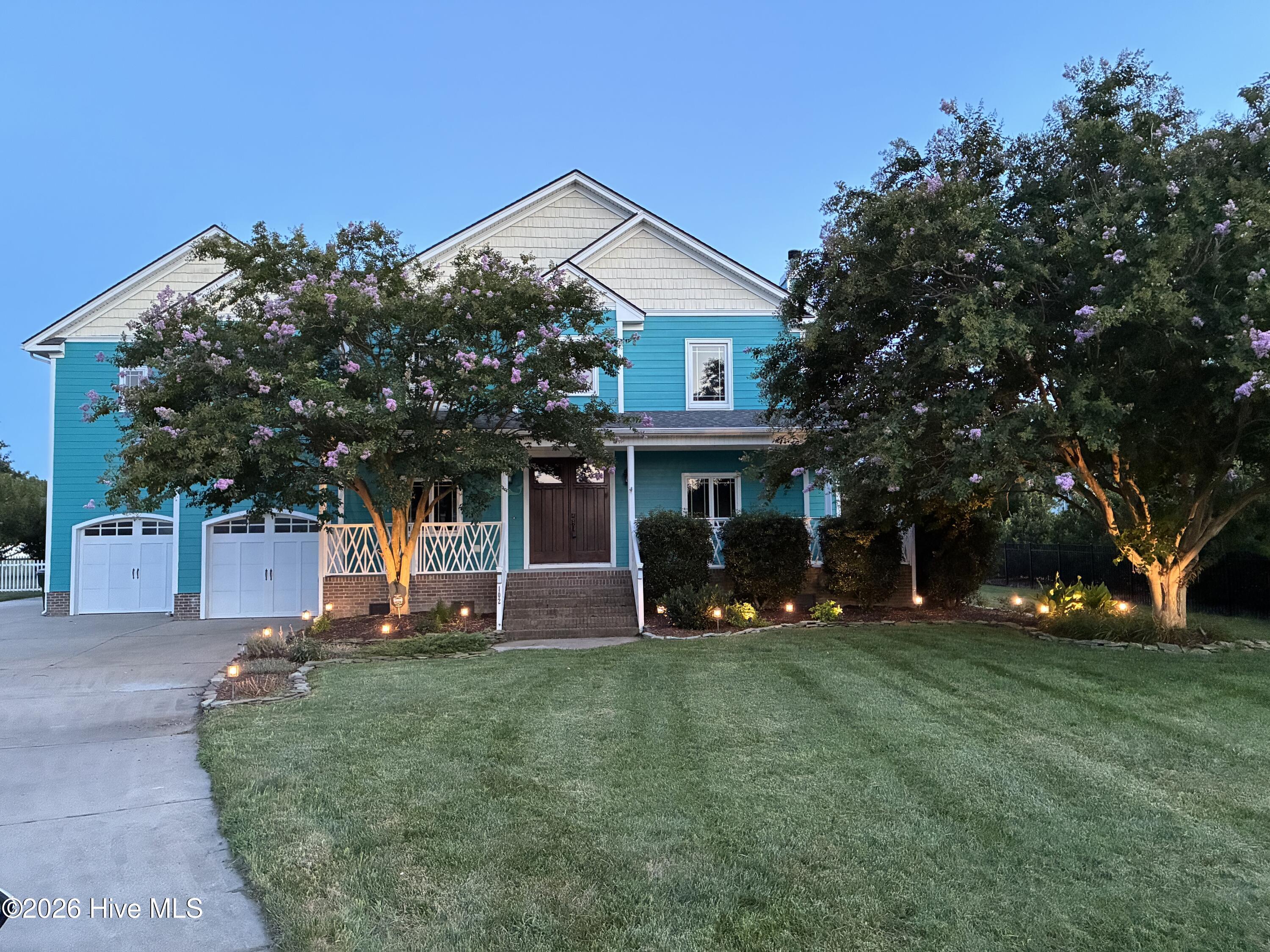 102 Falcons Cove — photo