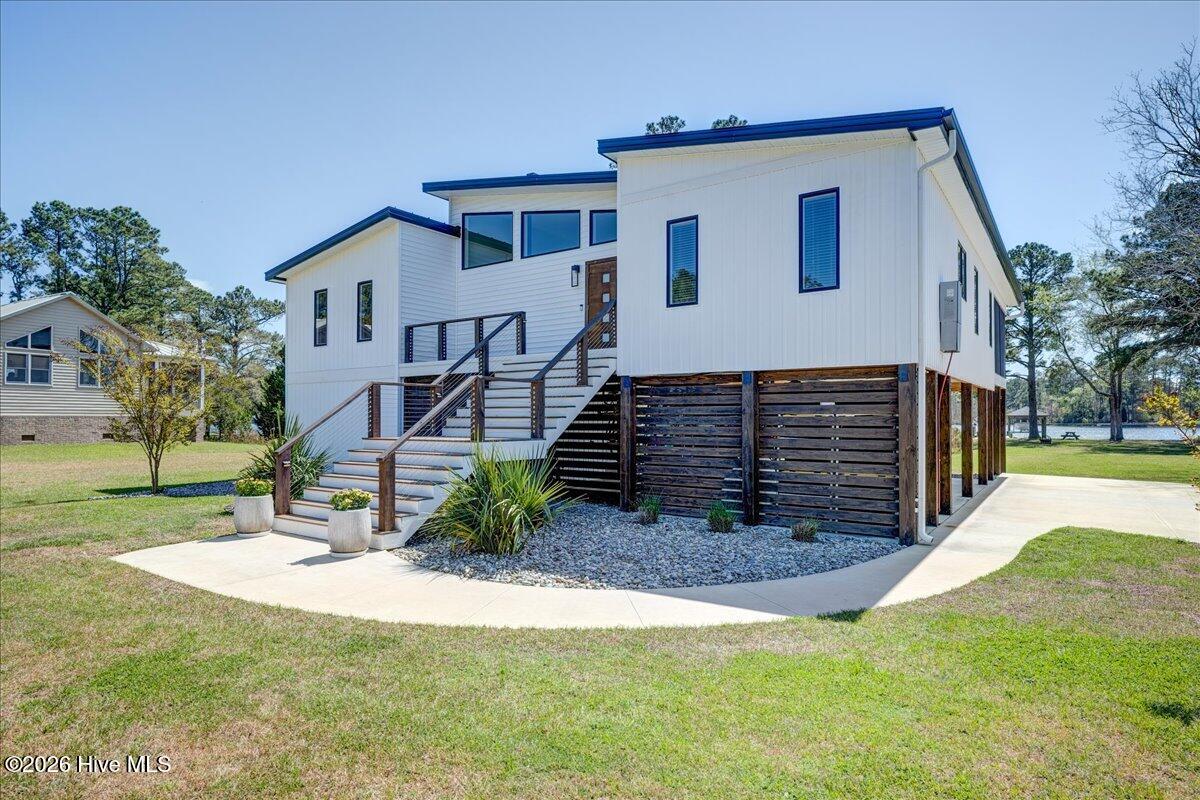9226 Hart Drive — photo