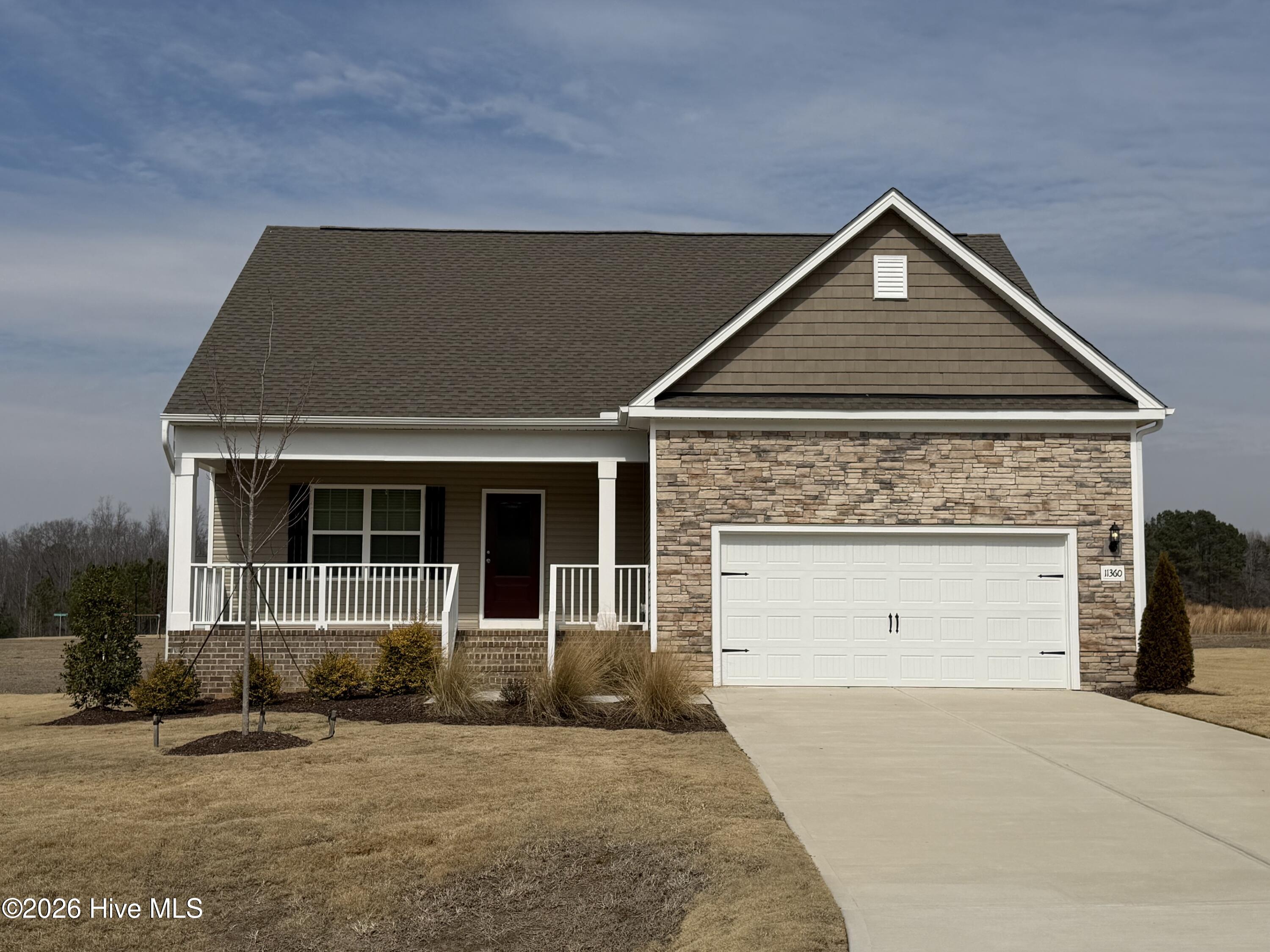 11360 International Drive — photo