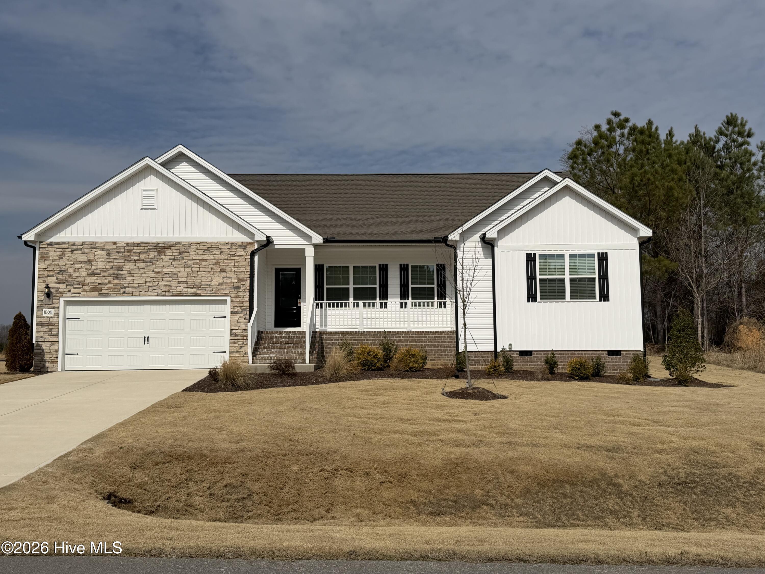 11300 International Drive — photo