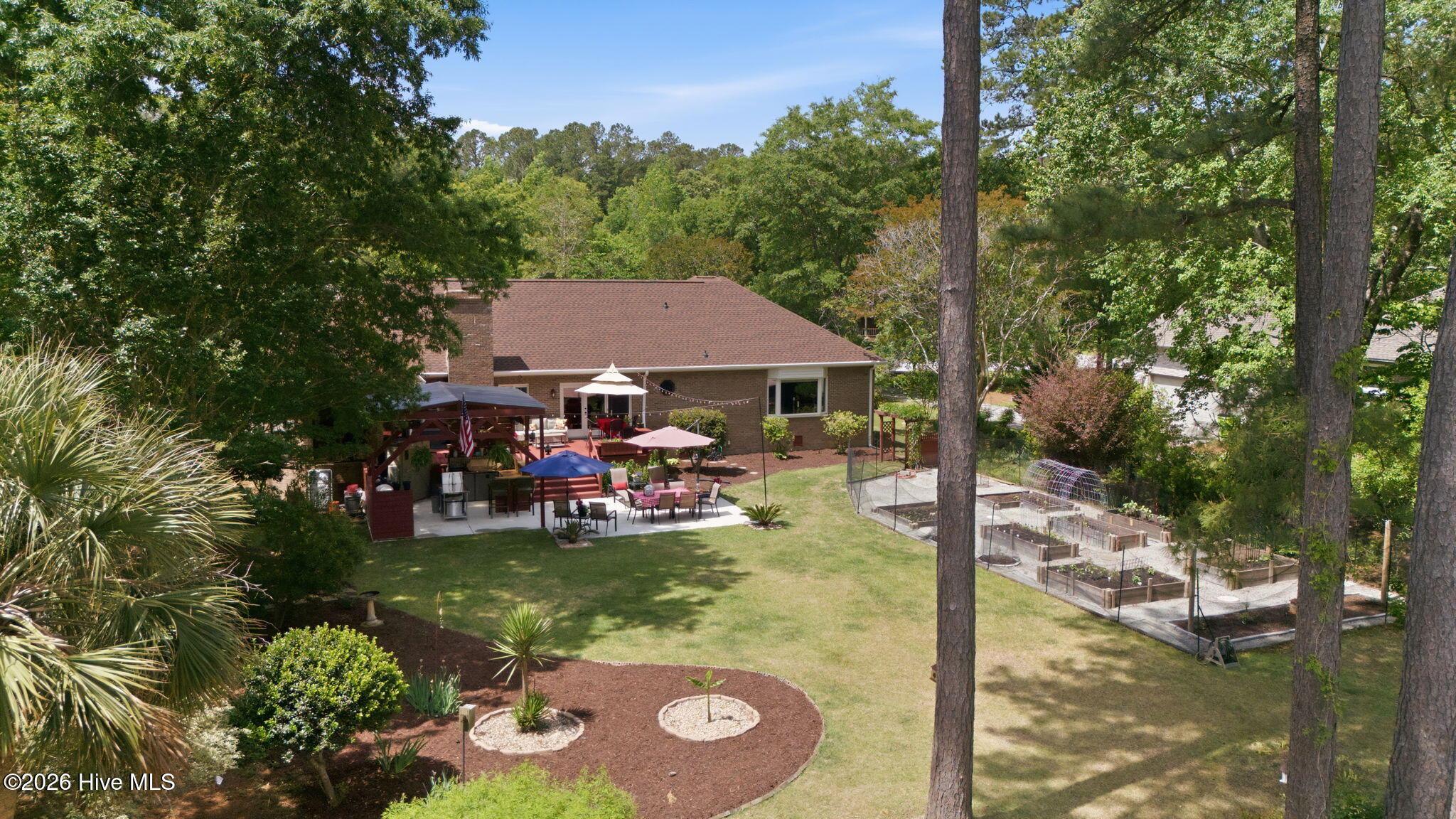1211 Pine Valley Drive — photo