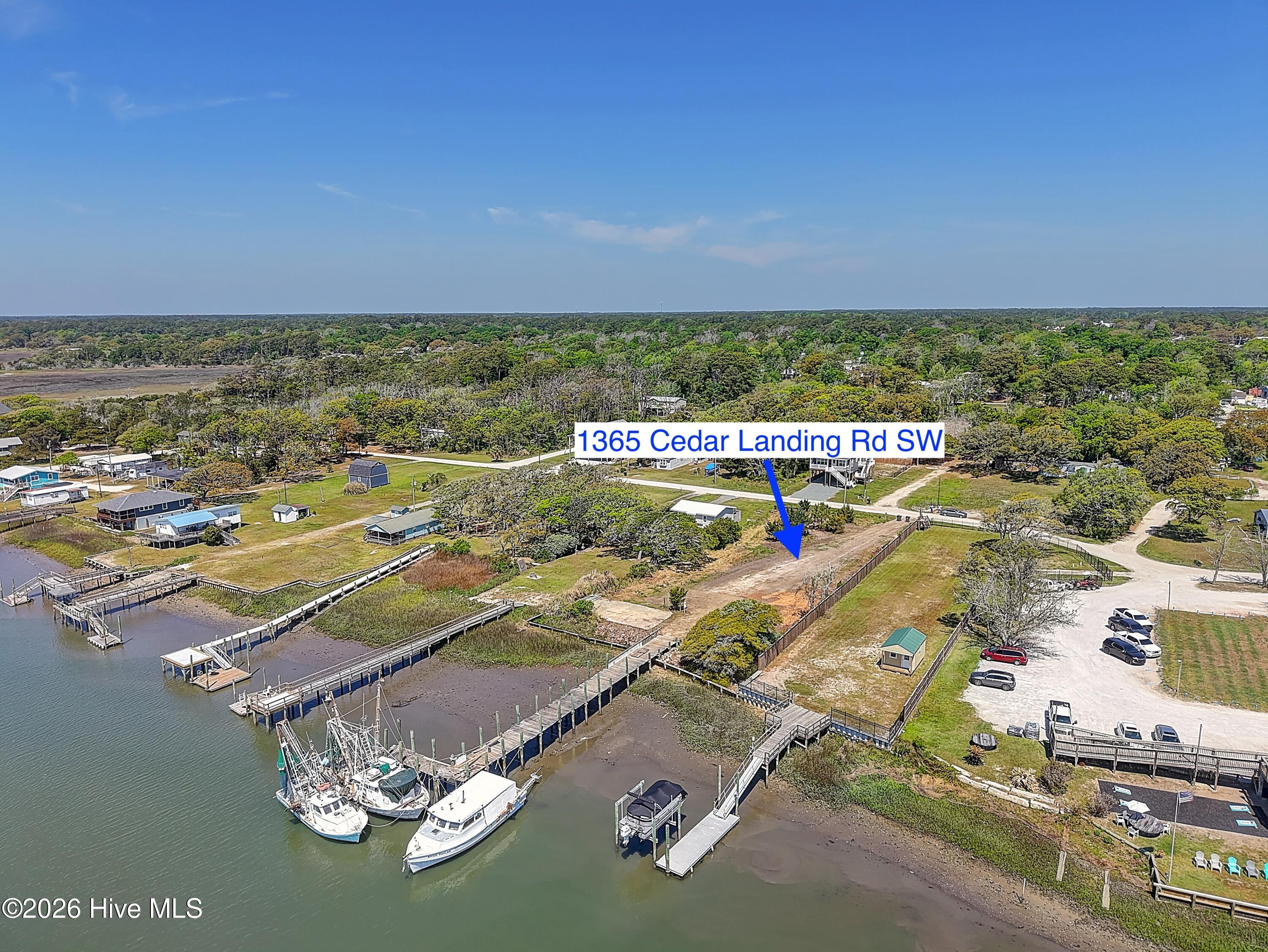 1365 Cedar Landing Road SW — photo