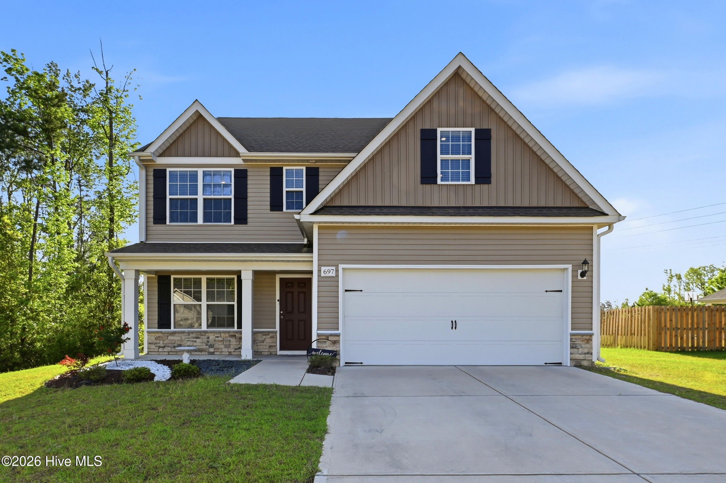 697 Poppleton Drive, Hampstead, NC 28443
