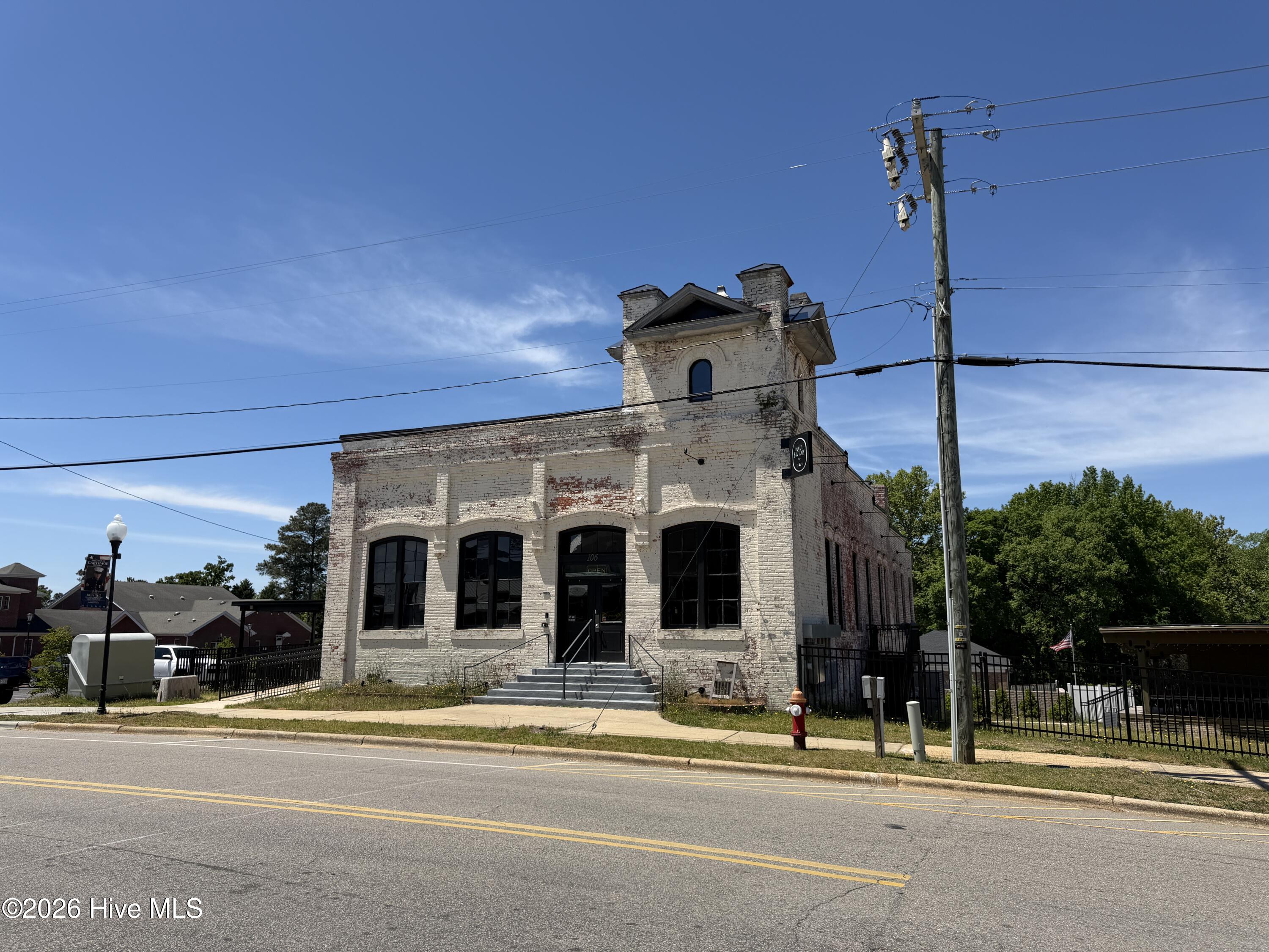 106 S Ray Street — photo