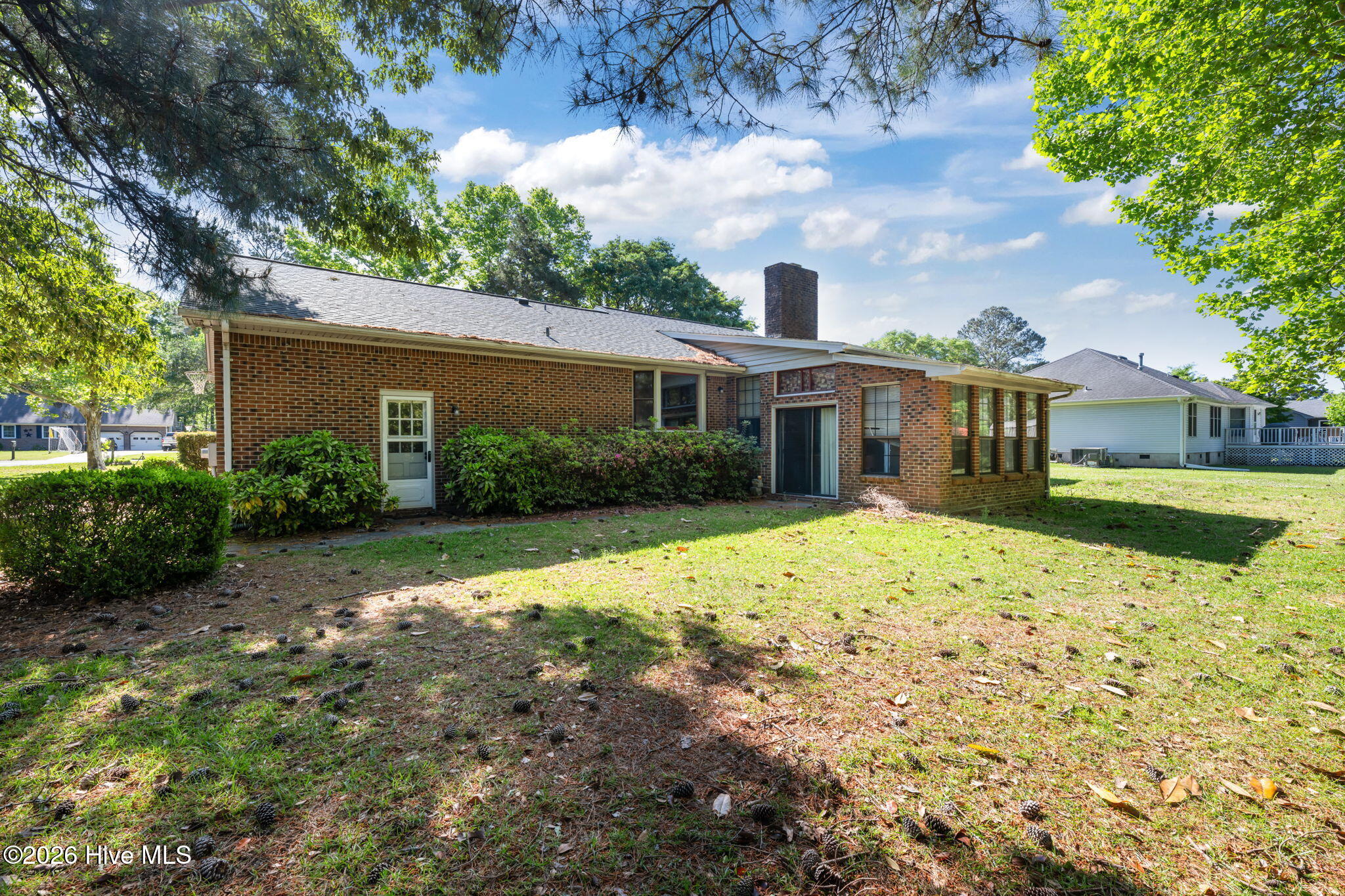 4802 Meadow Court Drive — photo