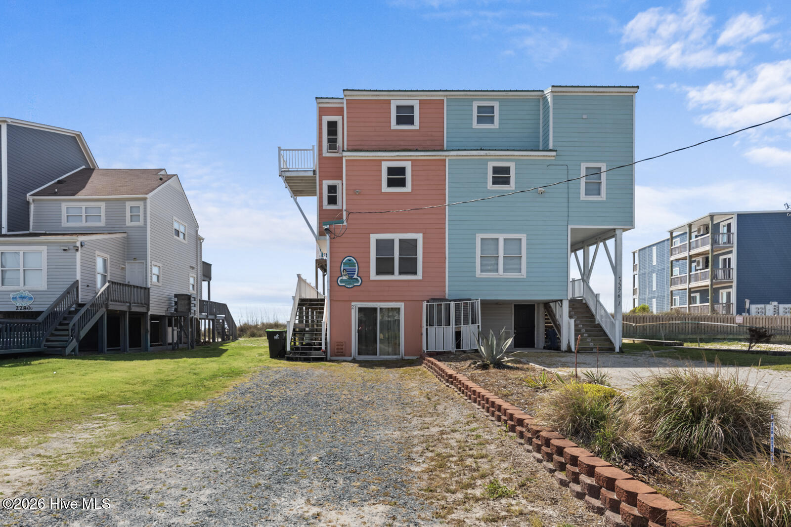 2276 New River Inlet Road — photo