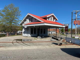 312 Green Street E — photo