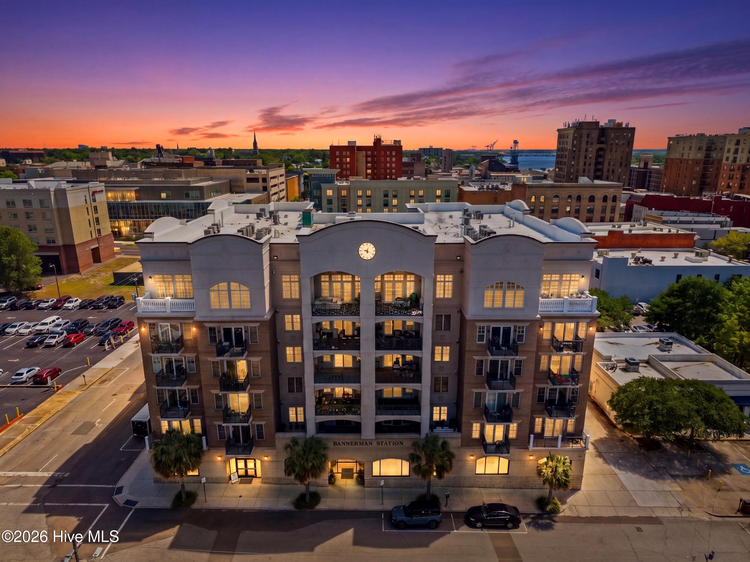 124 Walnut Street Apt 302 — photo