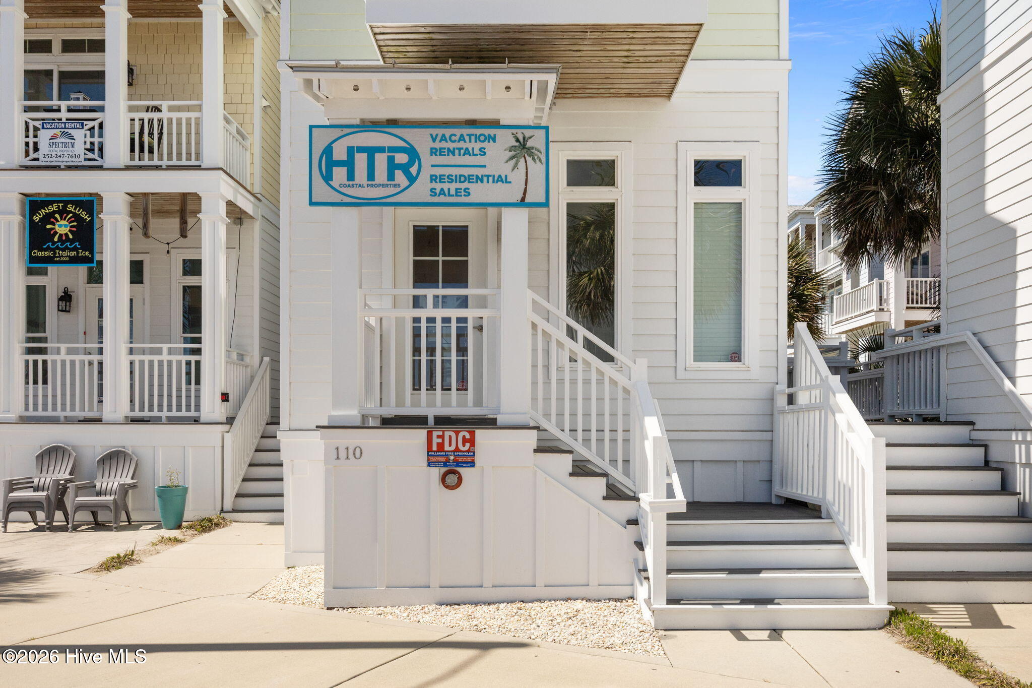 110 West Drive B — photo