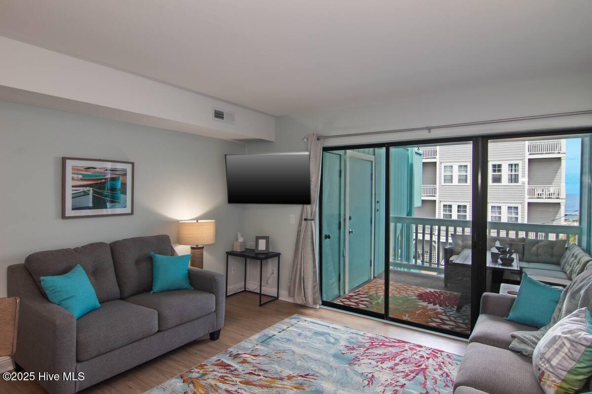 1601 Carolina Beach Avenue N Unit 15-B — photo