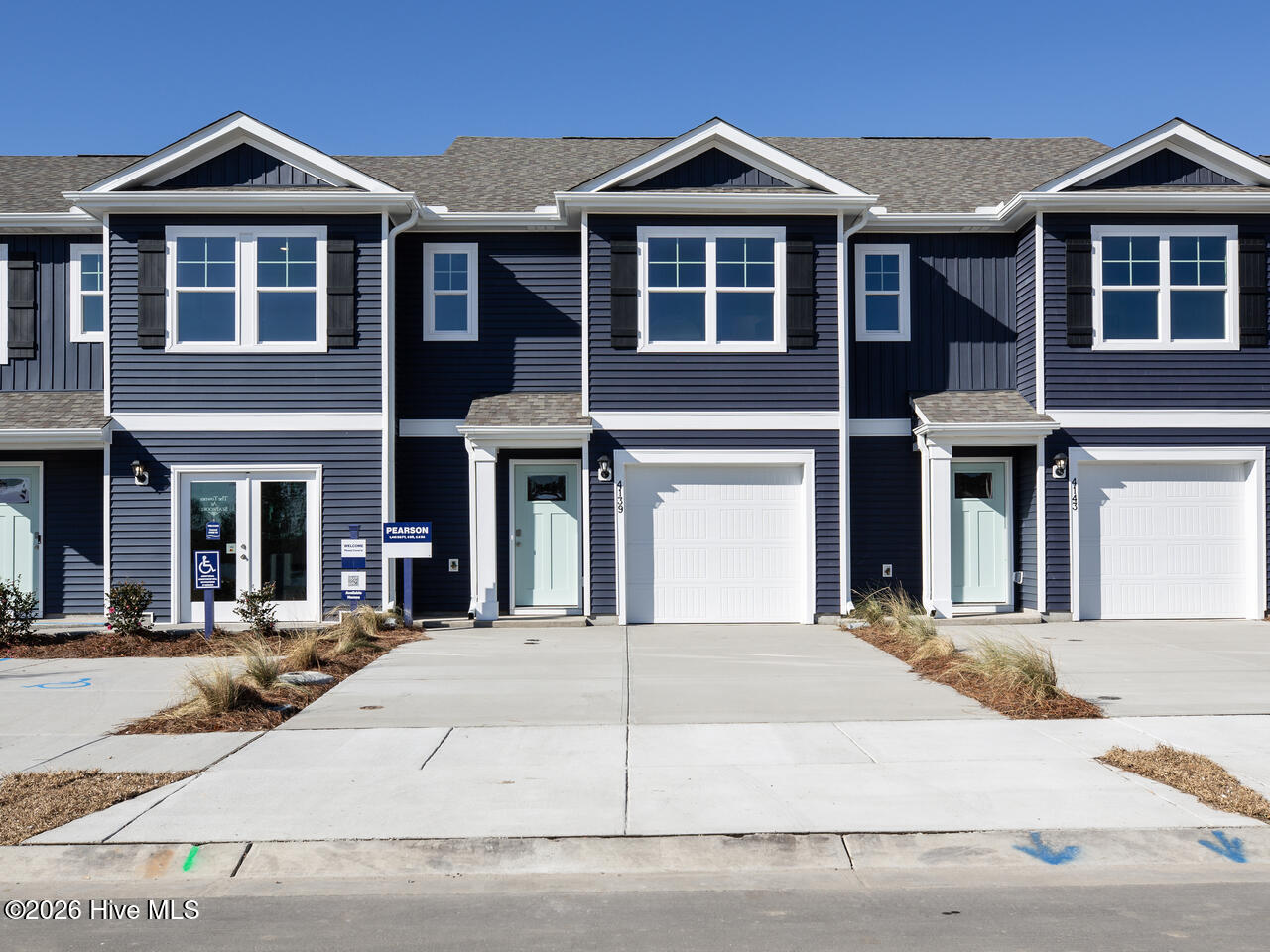 40 Cashmere Court Unit 7 — photo