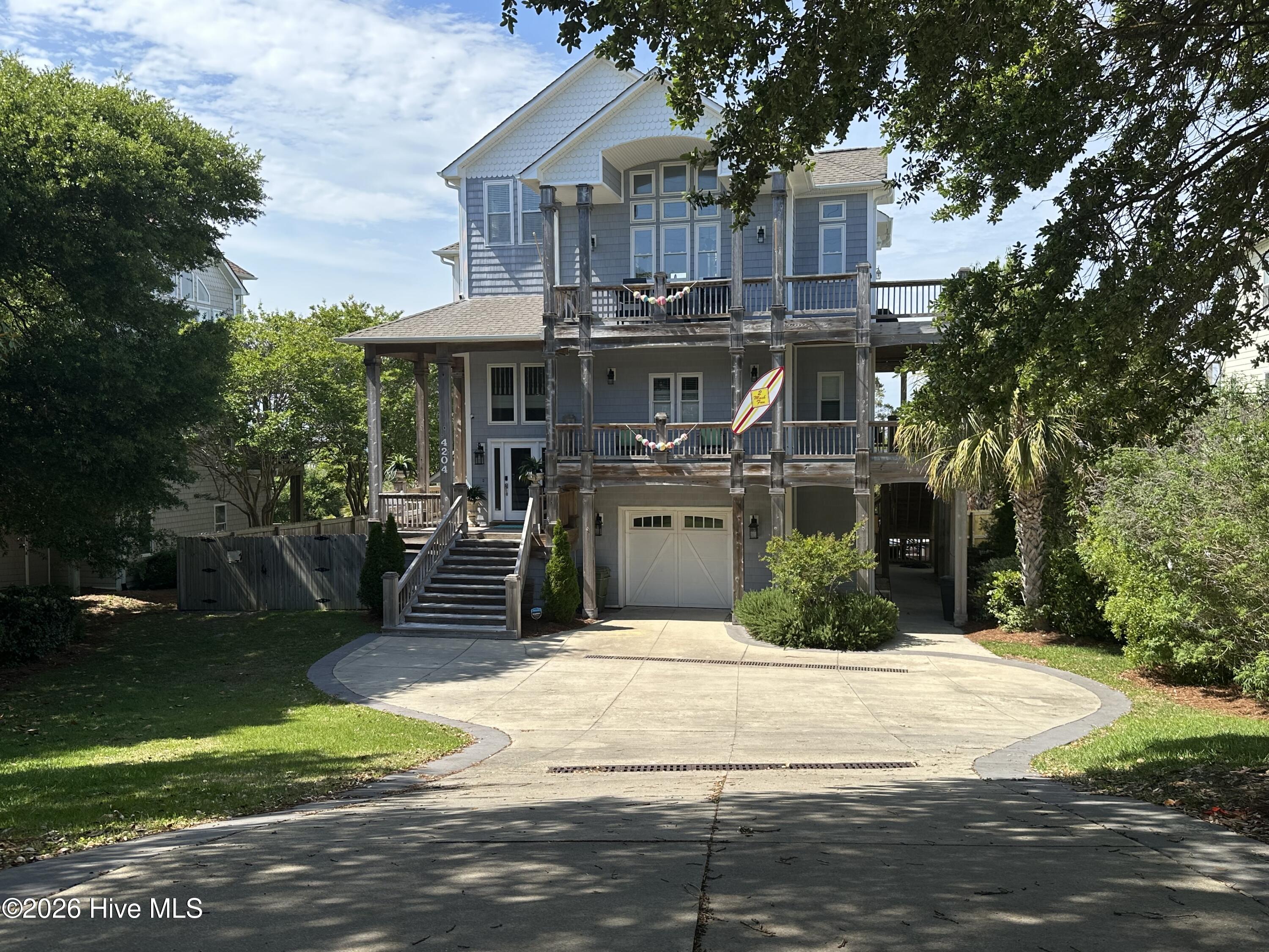 4204 Emerald Drive — photo