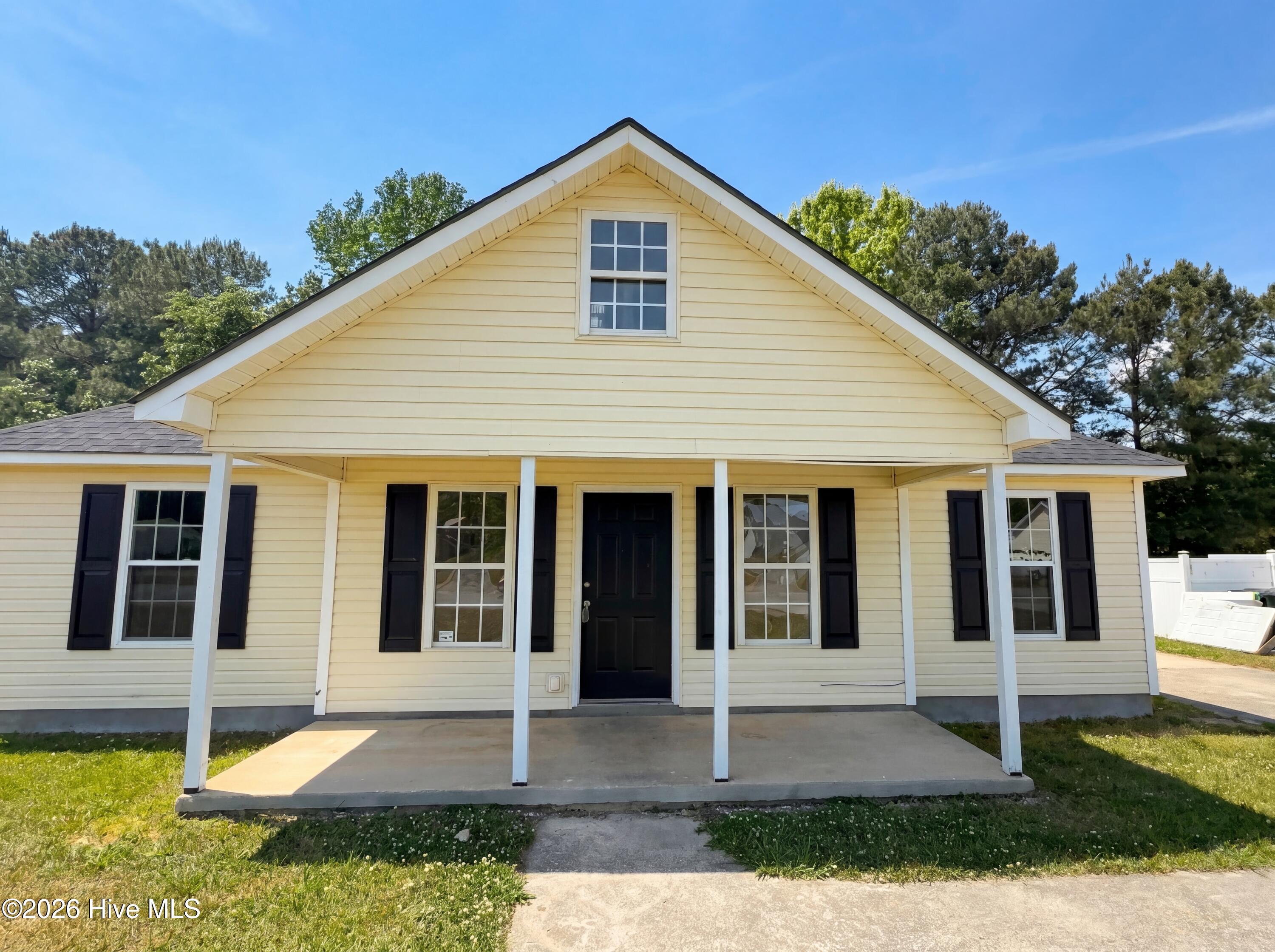 212 Katie Drive — photo