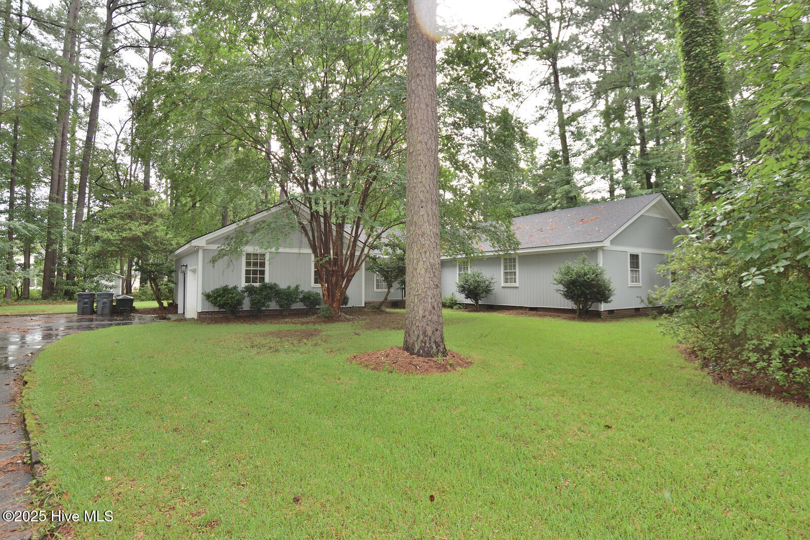 117 Tam O Shanter Drive — photo
