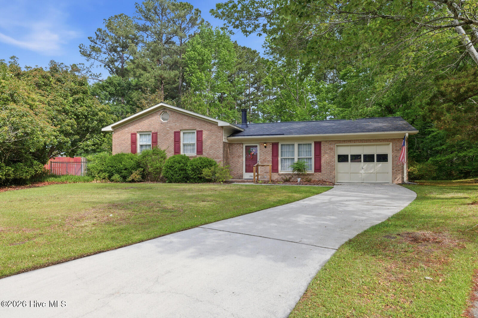 206 Chatham Court — photo
