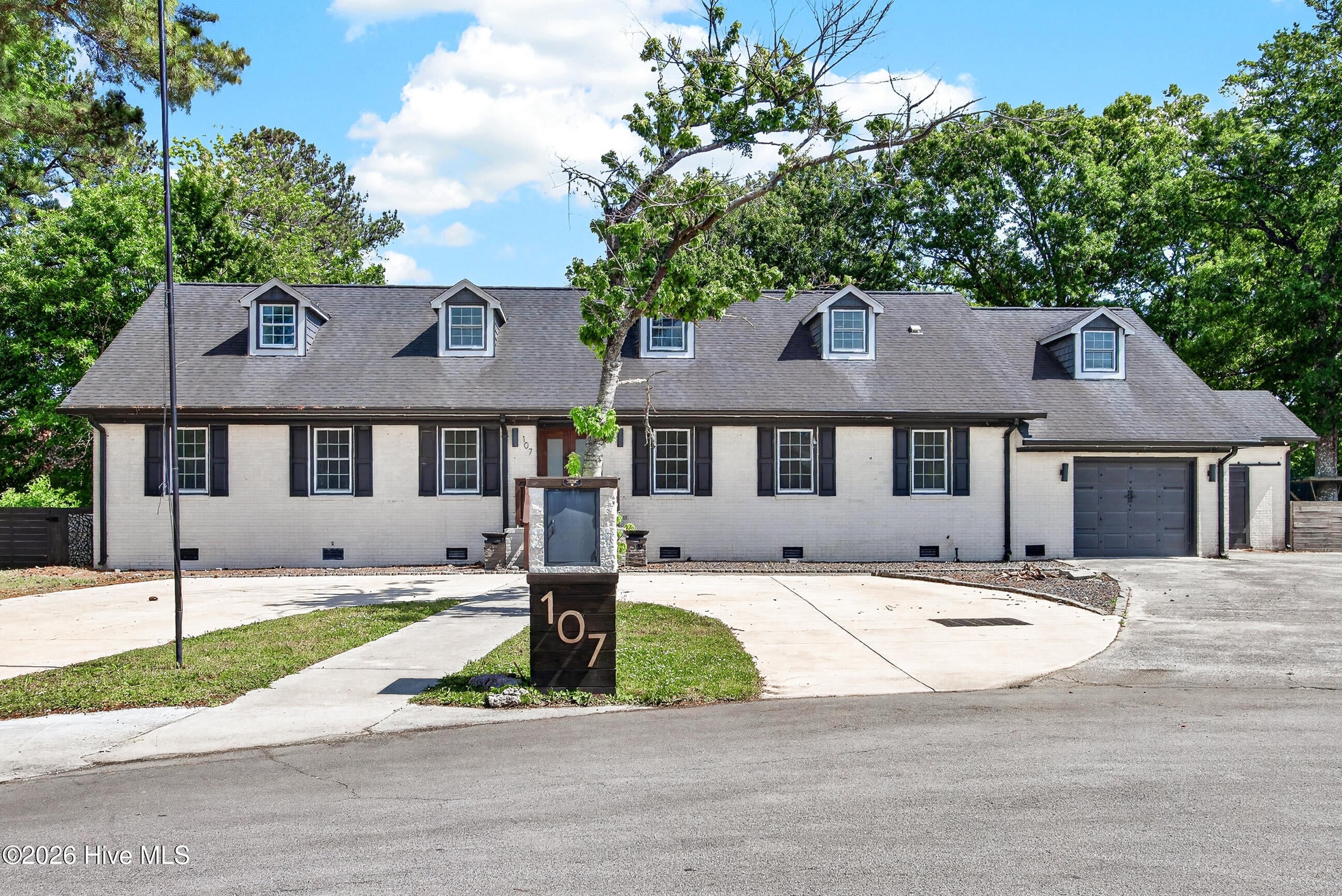107 Boatswain Drive — photo